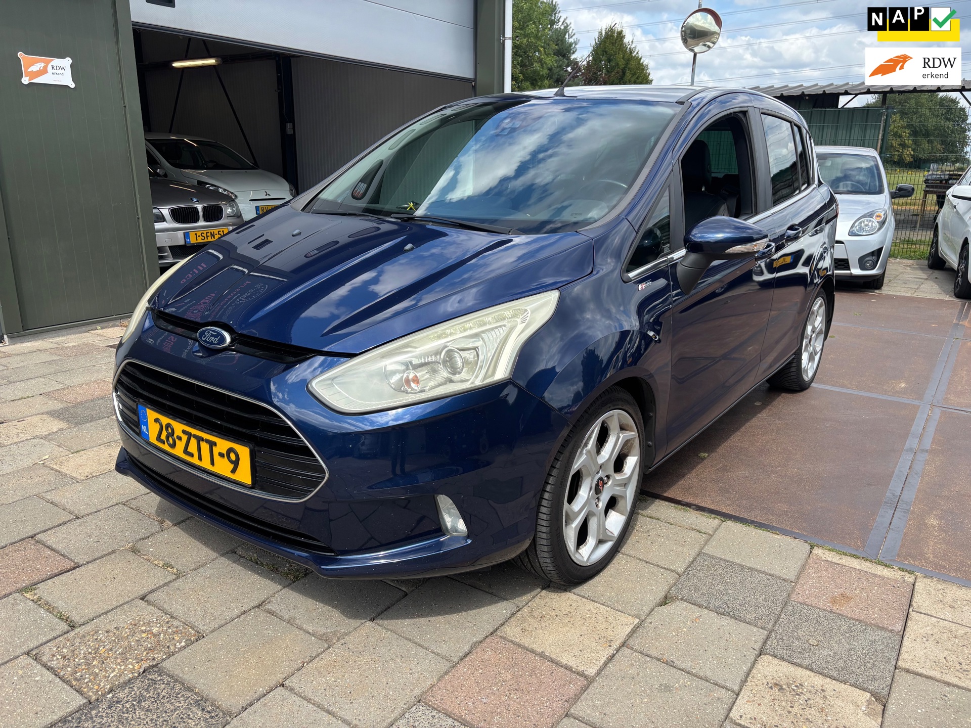Ford B-Max 1.0 EcoBoost Titanium ST-line Panodak Leder Cruise
