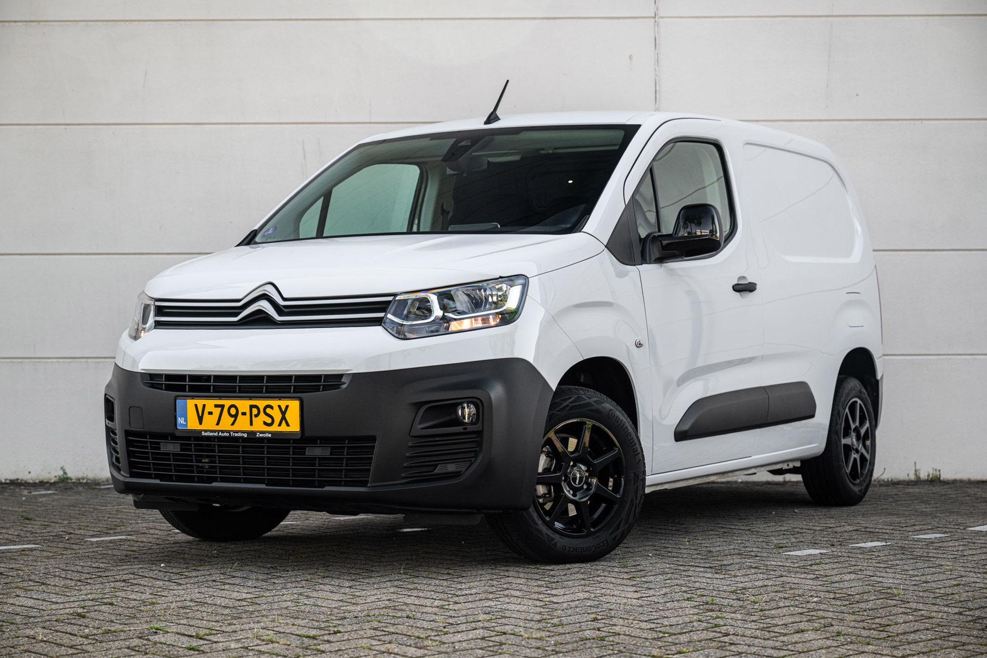 Citroën Berlingo 1.2 PureTech 110pk Club MARGE 3-PRS |Airco|Navi|Camera|Cruise|LMV|