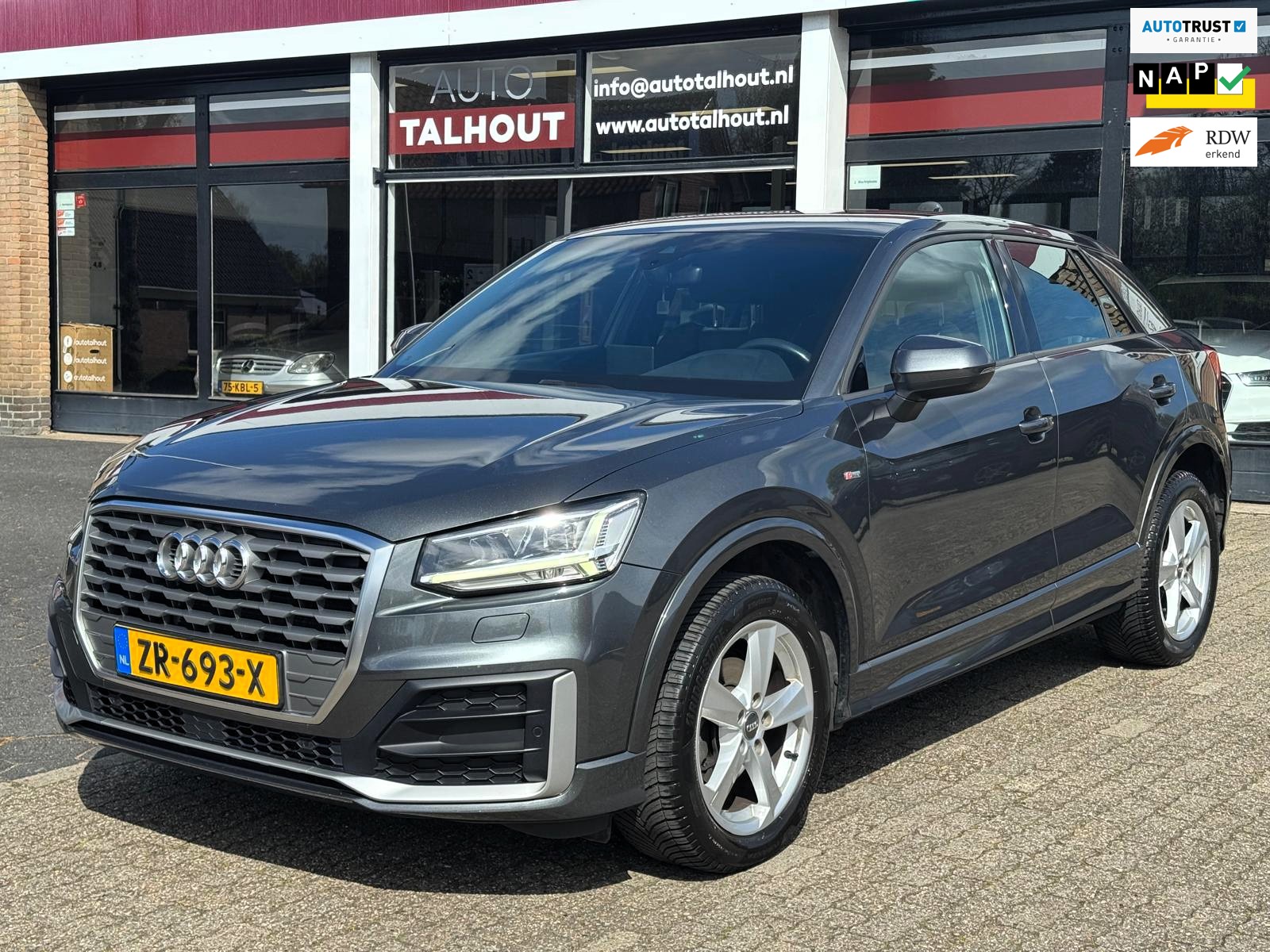 Audi Q2 30 TFSI Sport S-Line | AUTOMAAT, LEER, ACC, ISOFIX, XENON
