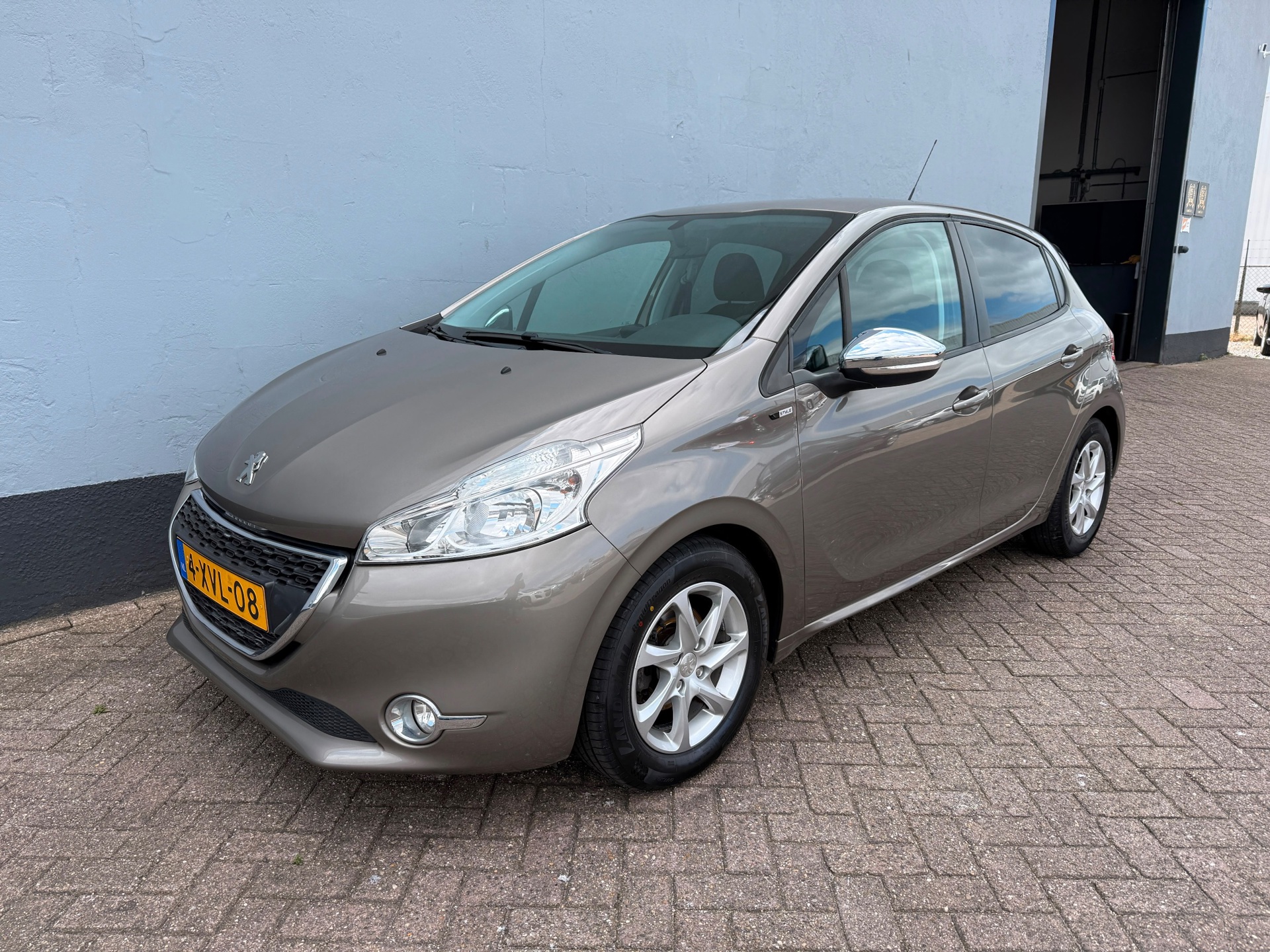 Peugeot 208 1.2 PureTech Style Automaat - Navigatie