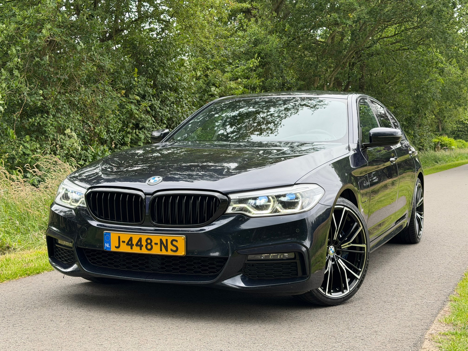 BMW 5-serie 530e iPerformance High Executive | M-Pakket + Leder + Camera Nu € 20.975,-!!