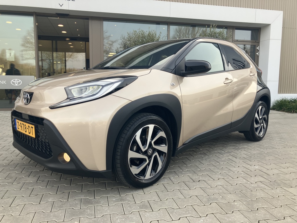 Toyota Aygo 1.0 VVT-i AUTOMAAT Puls | Apple Car-Play | Camera