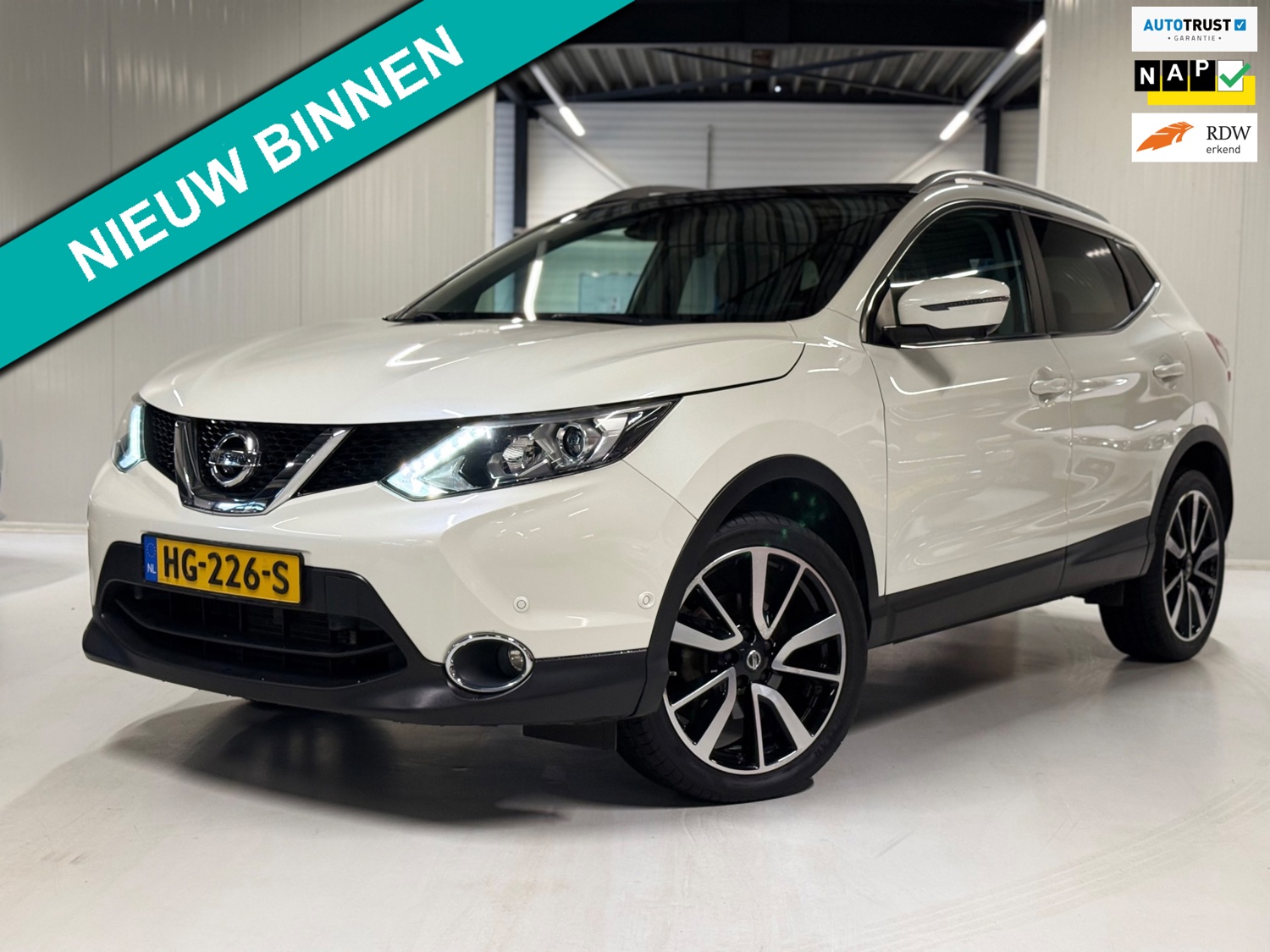 Nissan Qashqai 1.2 Tekna Automaat|360.Camera|Pano|Leder|Trekhaak!