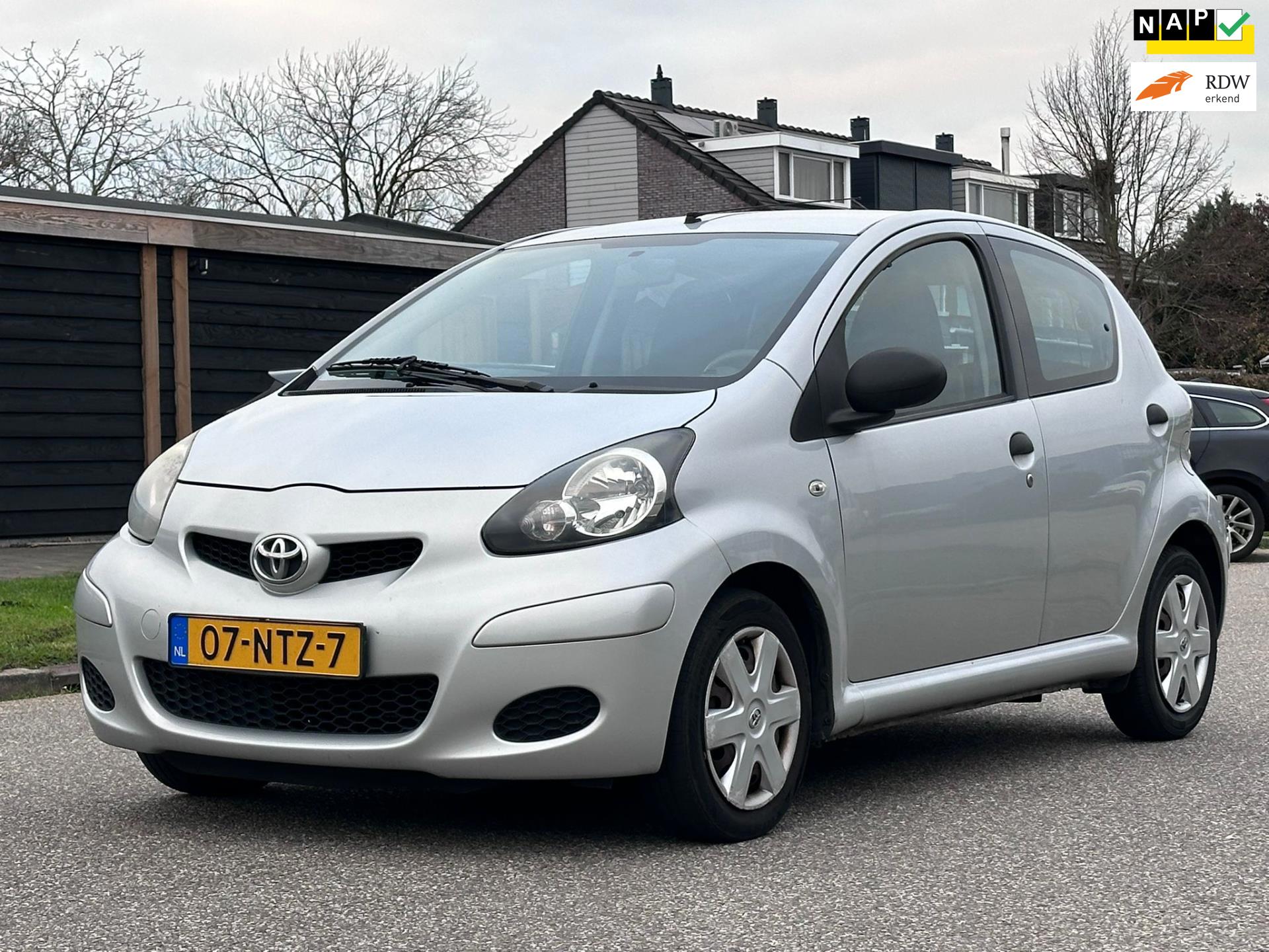 Toyota Aygo 1.0-12V Access 1e Eigenaar*5DR*Airco*18-05-2027 APK*NAP*