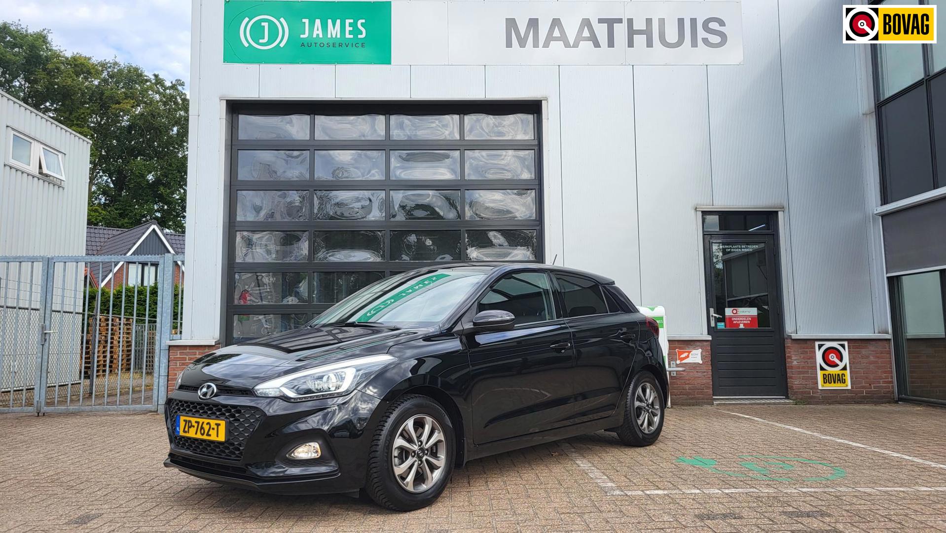 Hyundai I20 1.0 T-GDI Comfort navigatie + camera-Trekhaak.