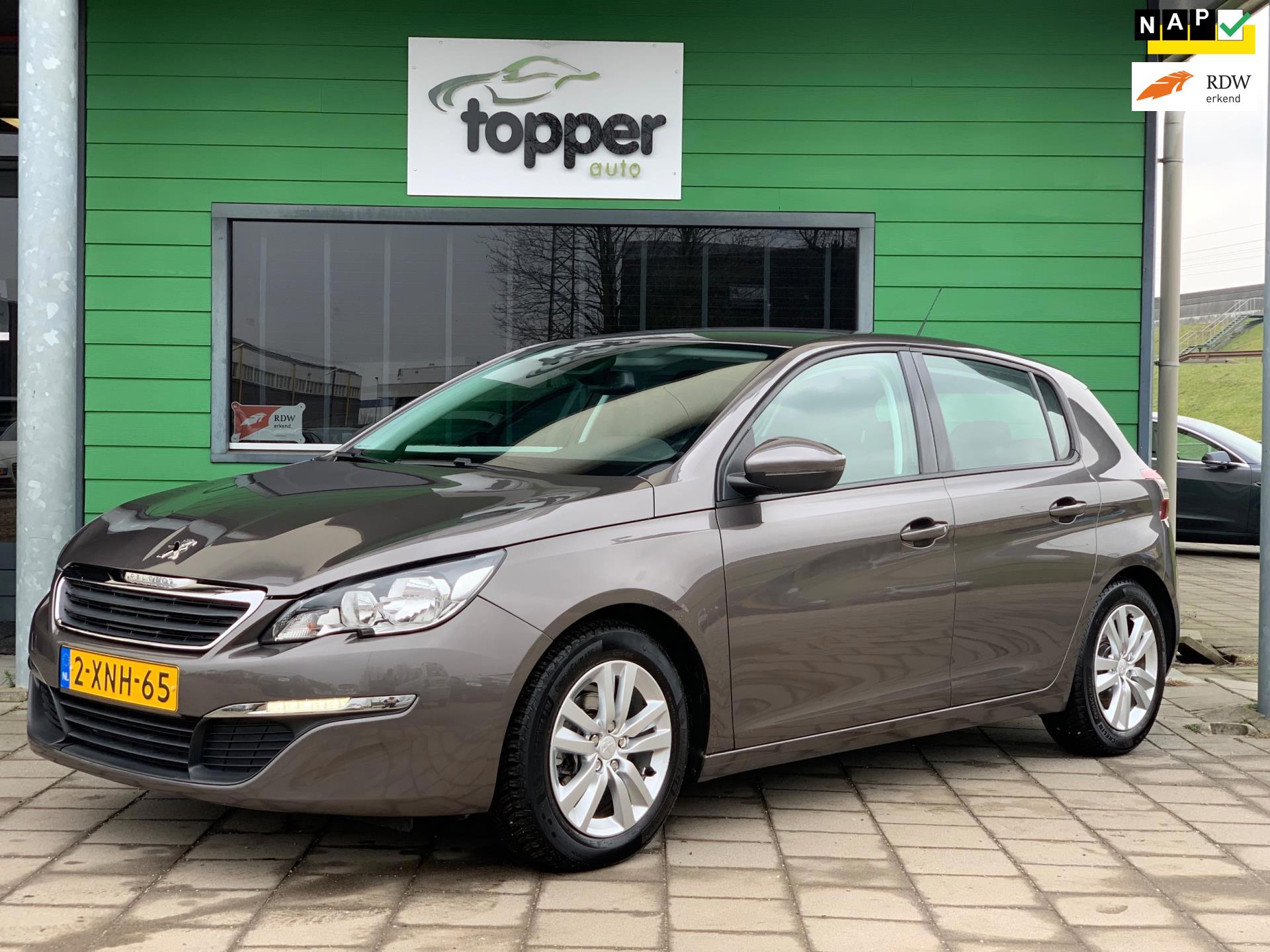 Peugeot 308 1.2 VTi Active|2e Eigenaar|Navigatie|CruiseControl|ClimateControl|Trekhaak