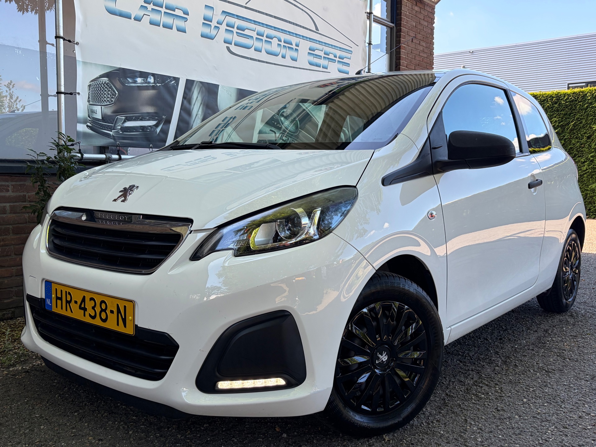 Peugeot 108 1.0 e-VTi Junior