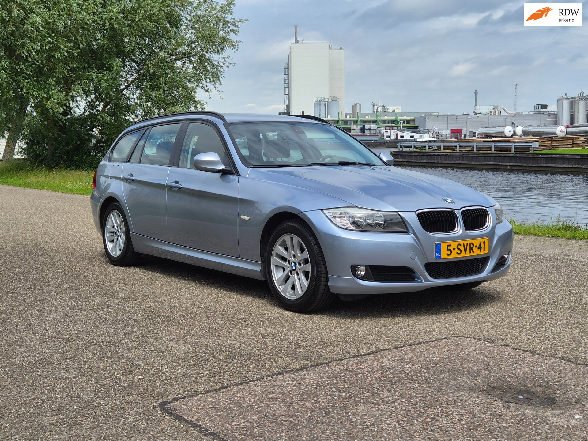 BMW 3-serie Touring 318i Luxury Nieuwe distributieketting! Airco|Navi|Stoelverw|135000km