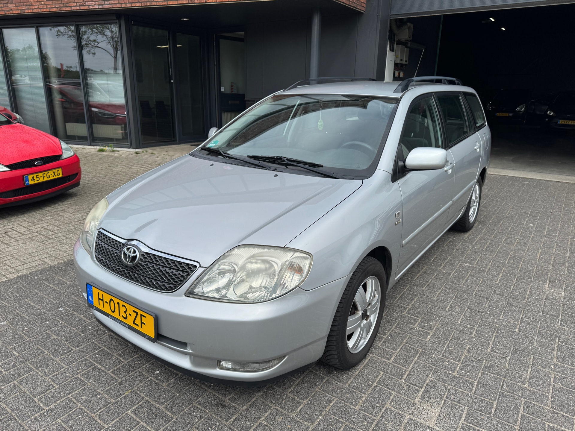 Toyota Corolla Wagon 1.4 VVT-i Linea Terra Comfort CLIMA NETTE WAGEN NW APK