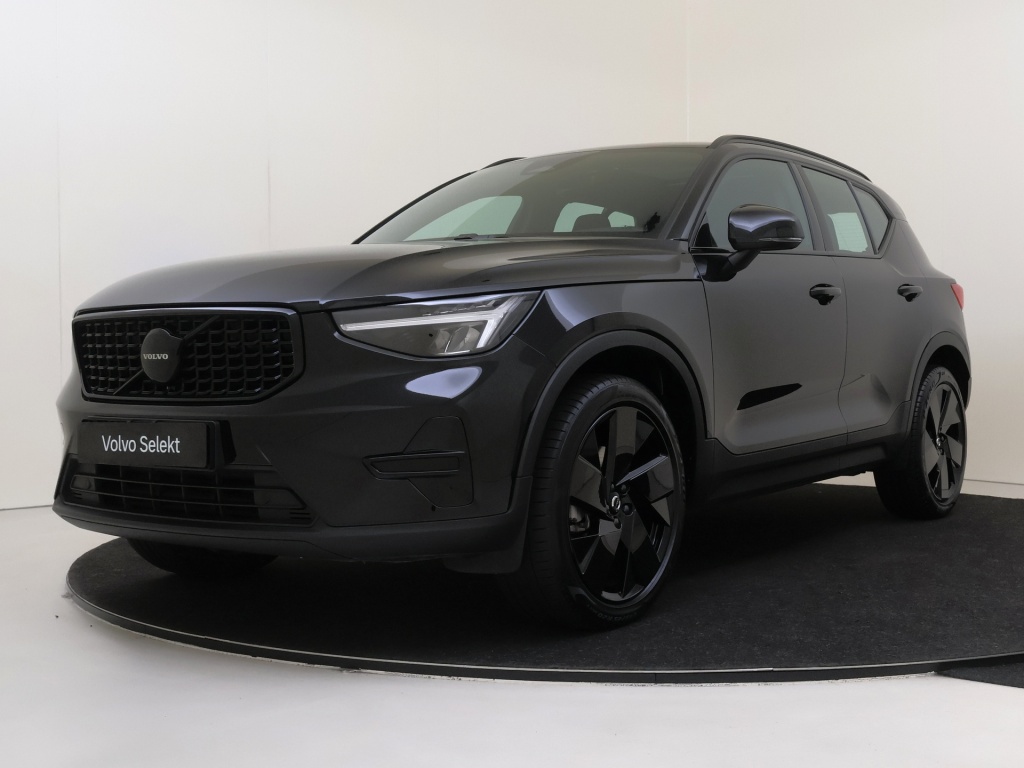 Volvo XC40 2.0 B3 Plus Black Edition