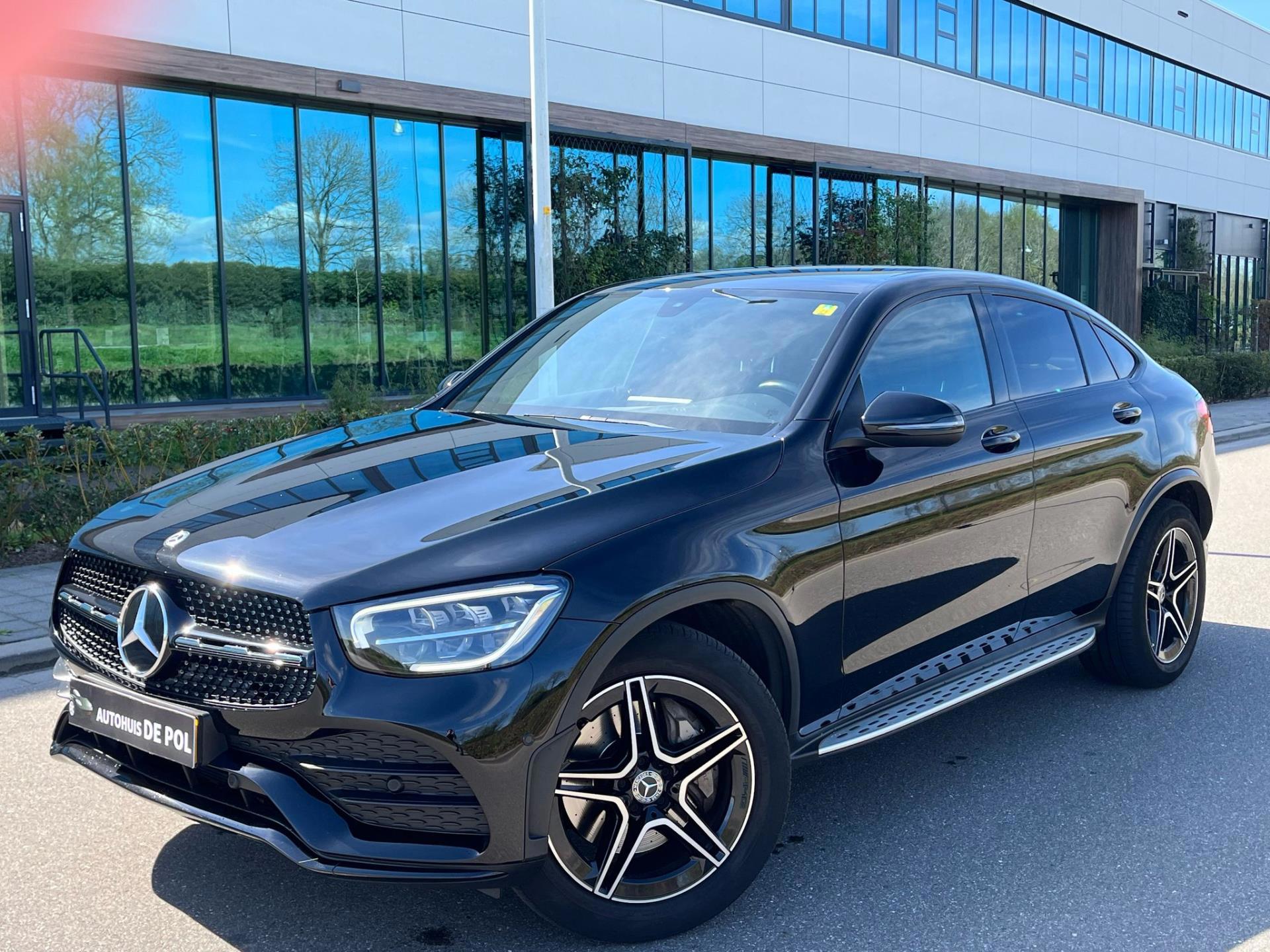Mercedes-Benz GLC-klasse Coupé 200 4MATIC AMG line Facelift afneembare trekhaak stoelverwarming cruise control navigatie