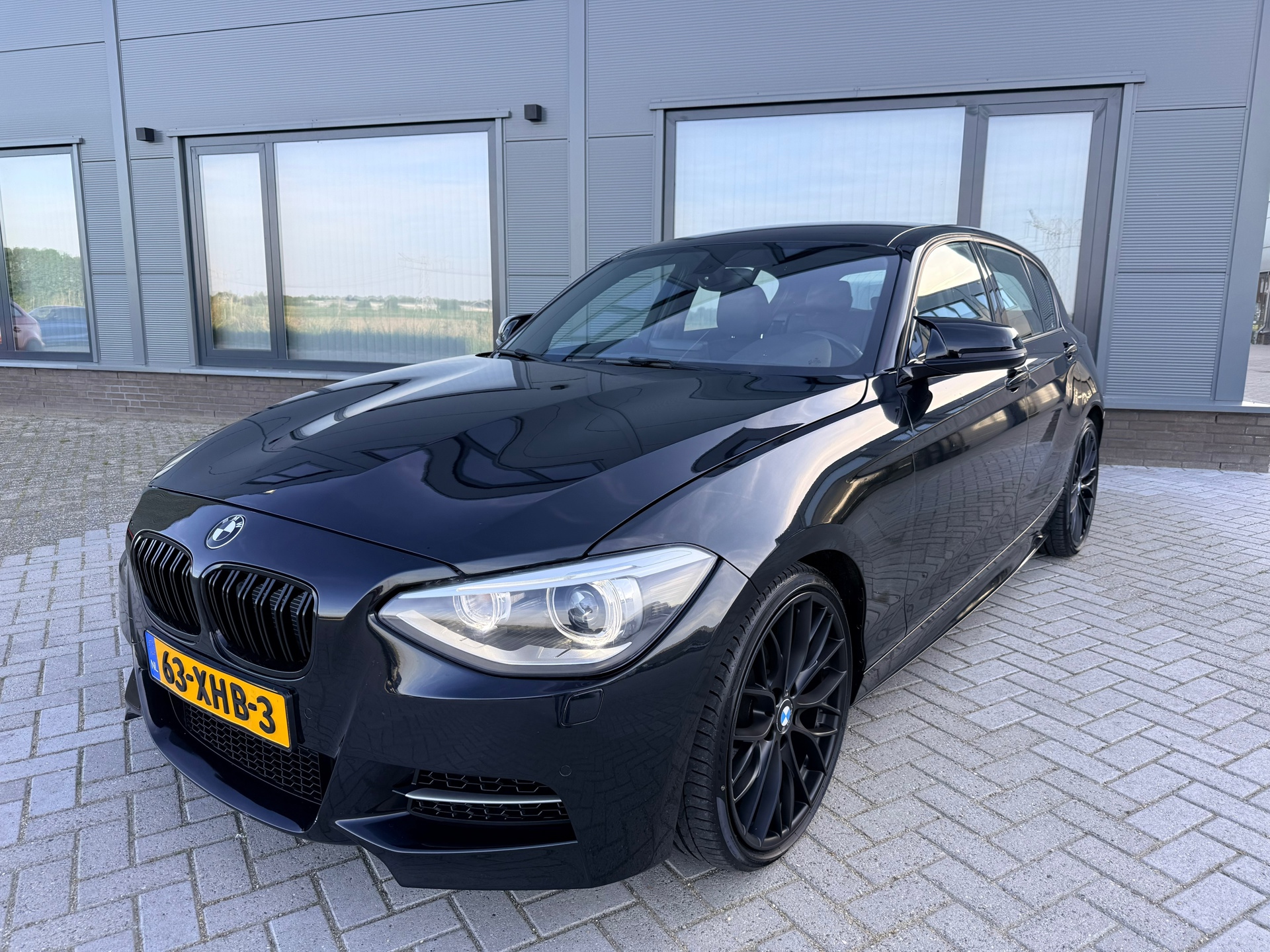 BMW 1-serie F20 125i|M-sport|Automaat|Org NL|19inch|Performance|Xenon|Nav|NAP|