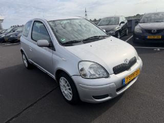 Toyota Yaris 1.3 VVT-i Sol