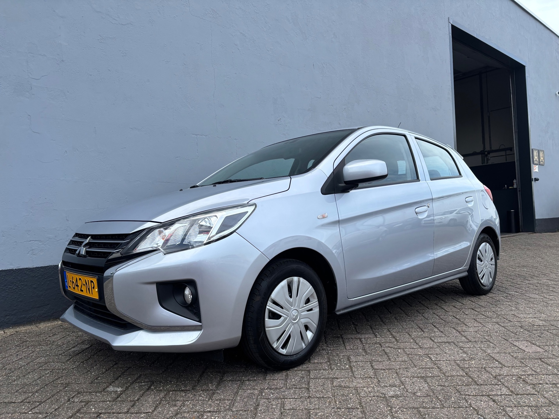 Mitsubishi Space Star 1.2 Cool+ 5-Deurs - Airco