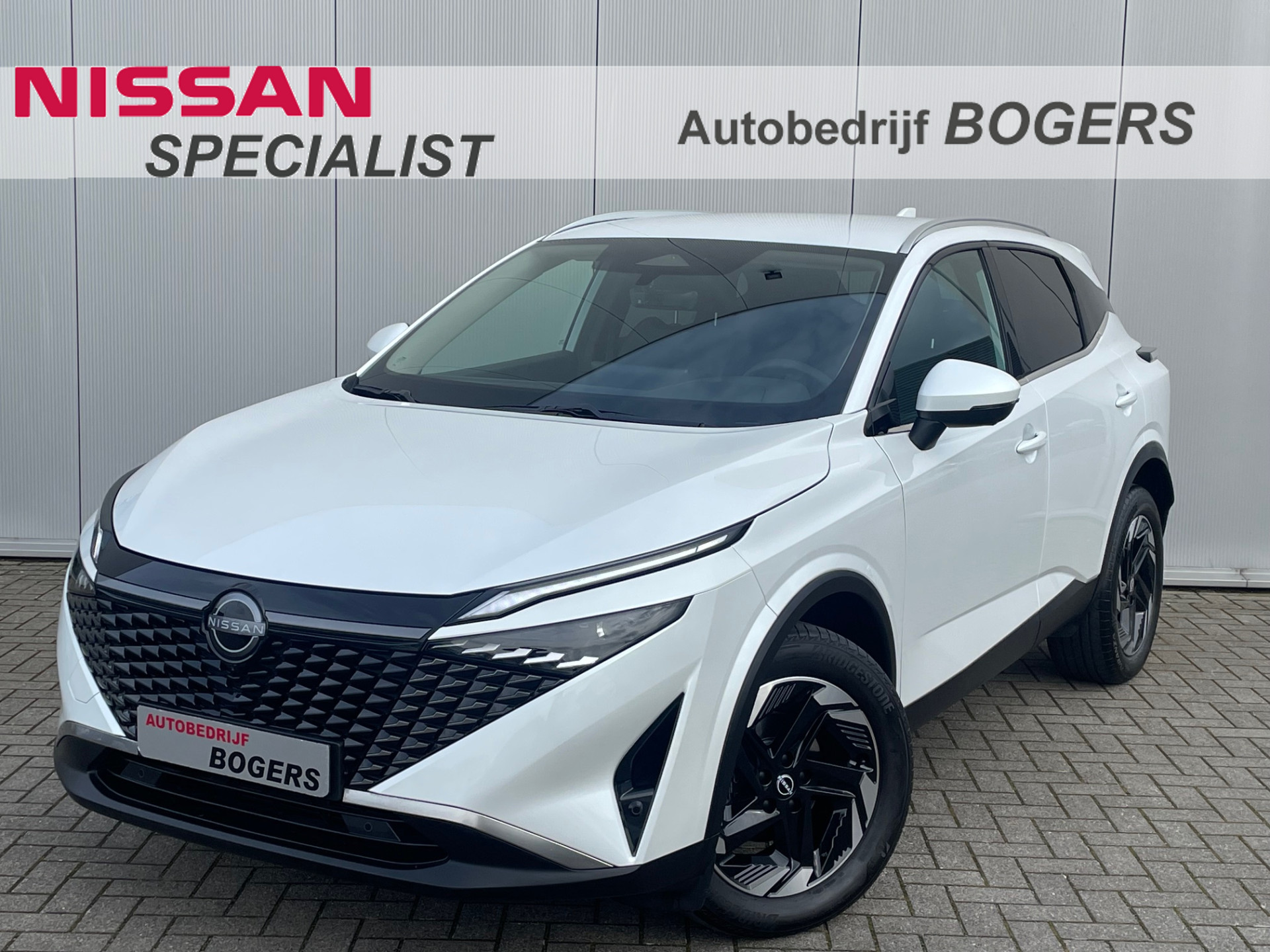 Nissan QASHQAI 1.3 MHEV N-Connecta Automaat Nieuw Model