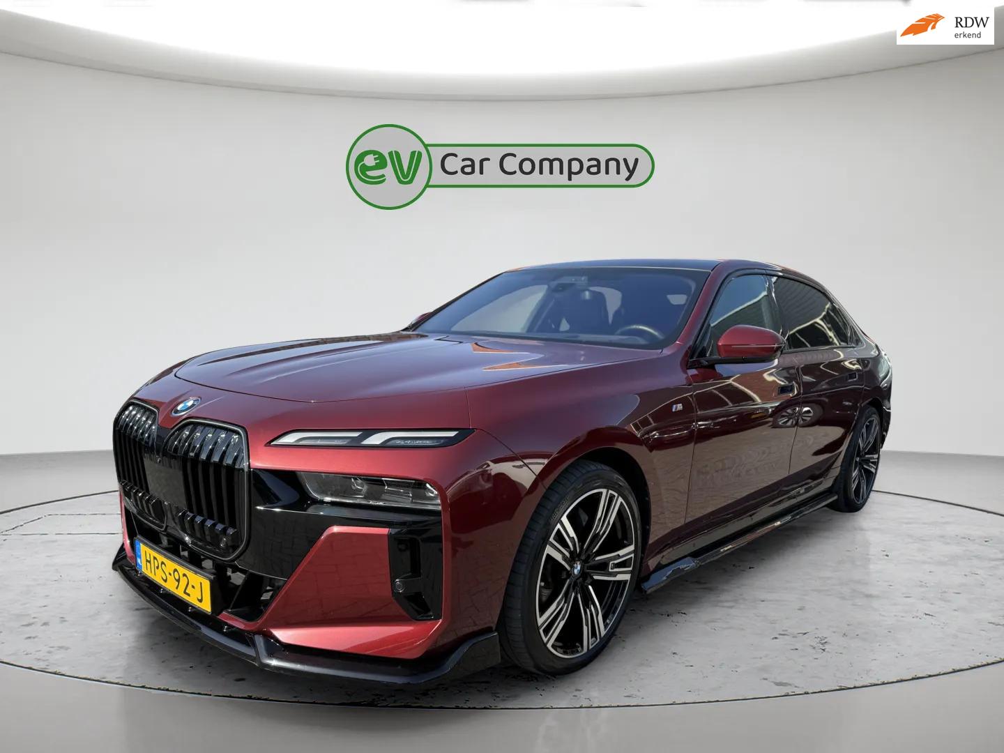 BMW I7 XDrive60 106 kWh | Theatre screen | Executive Lounge | Massage + verkoeling voor en achter | 4-wielbesturing | Softclose