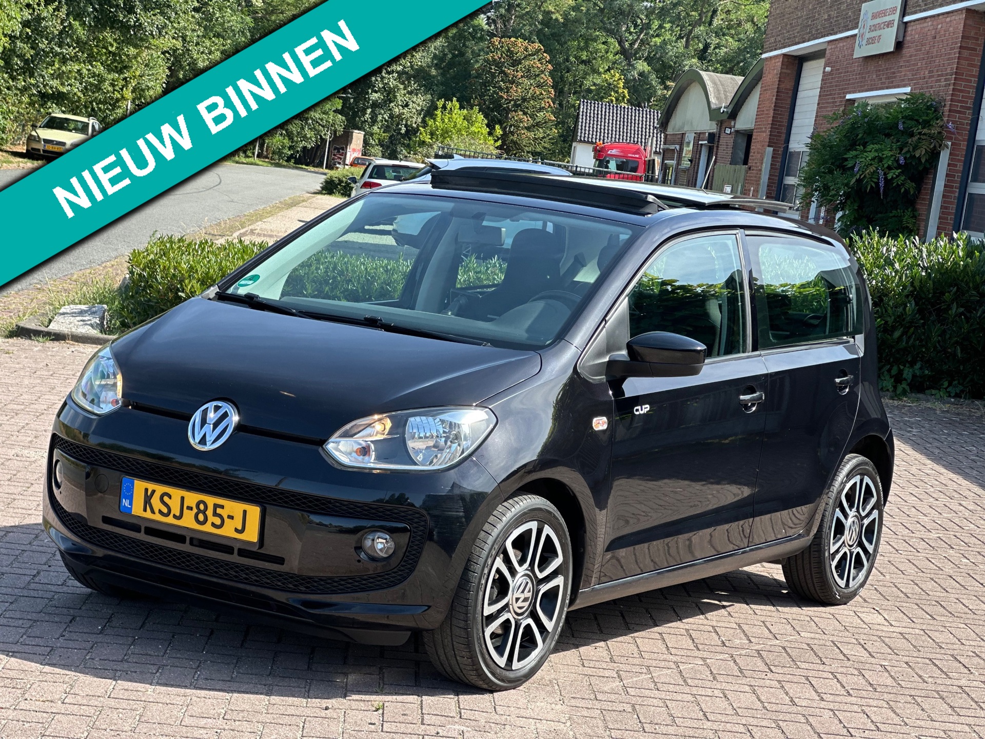 Volkswagen Up! 1.0 high up!