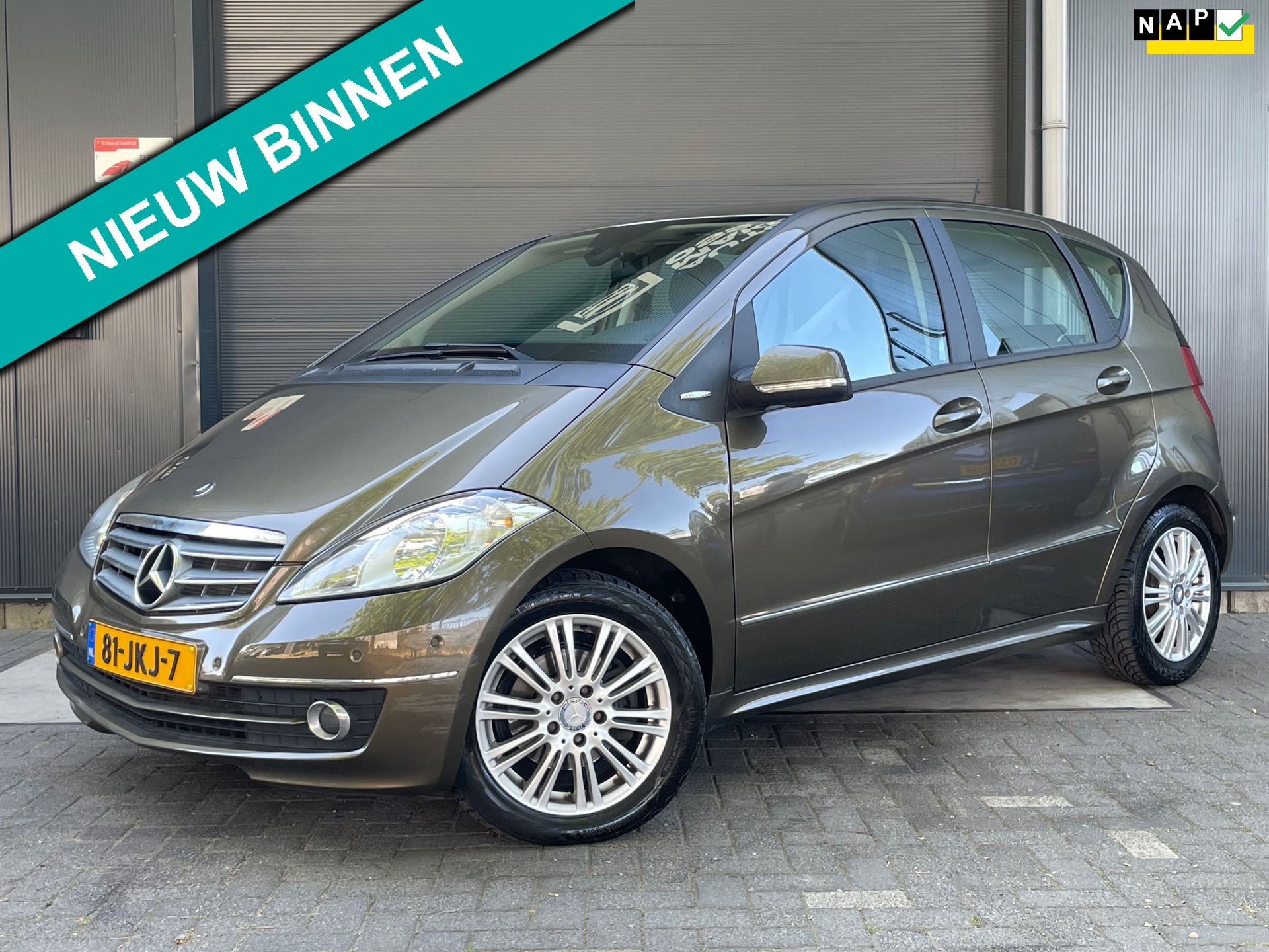Mercedes-Benz A-klasse 160 Elegance NAP AIRCO CRUISE BLUETOOTH NAVI HALFLEERMF STUUR LM VELGEN