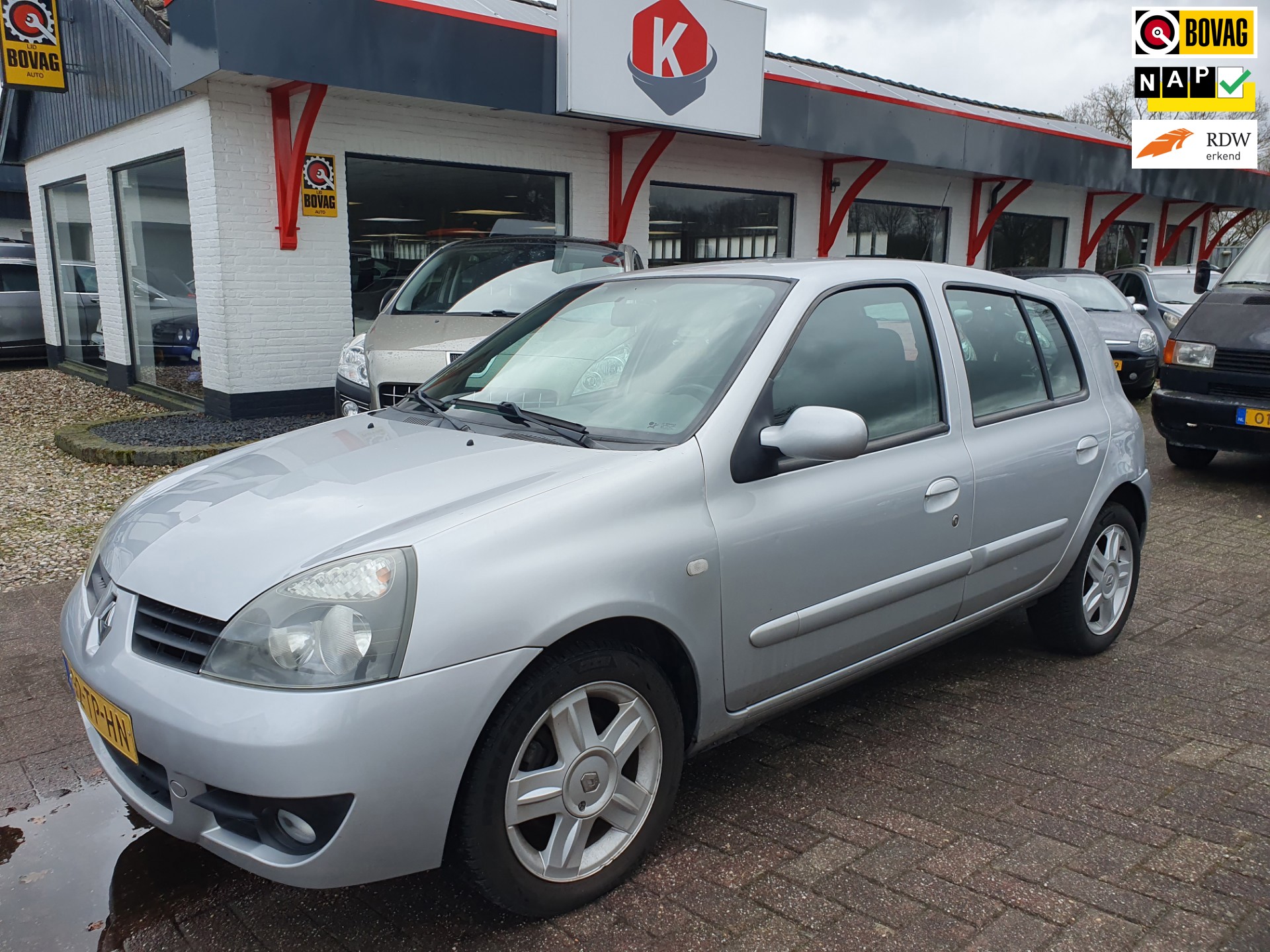 Renault Clio 1.2-16V 5drs AIRCO BJ 2006
