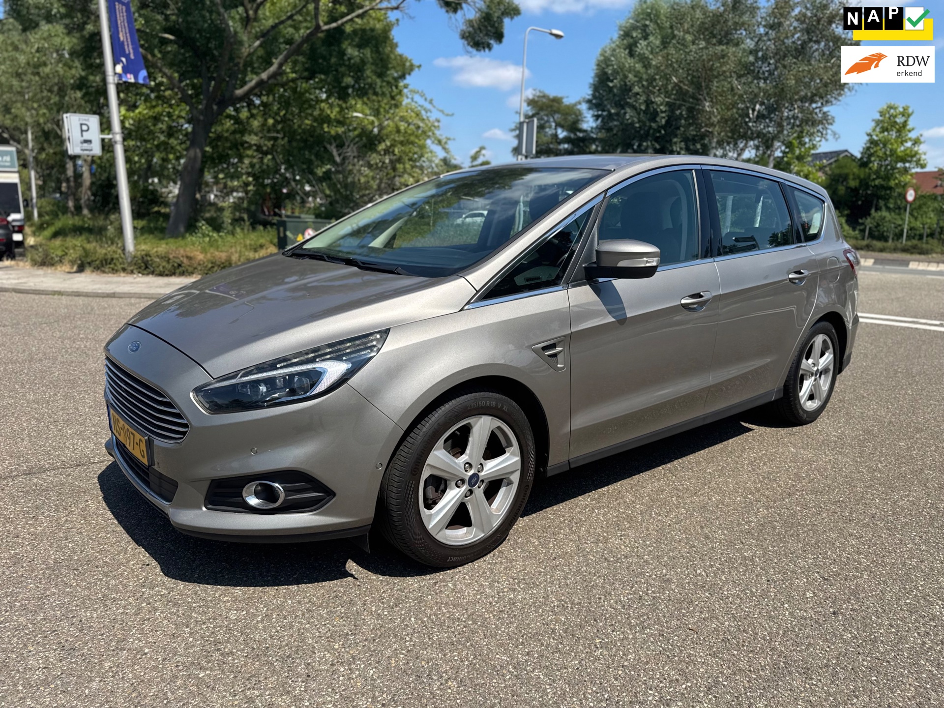 Ford S-Max 1.5 Titanium / 7zits / 1e.eigenaar / leder / airco / cruise.control / navi / elek.pakket / lmv / nap.....