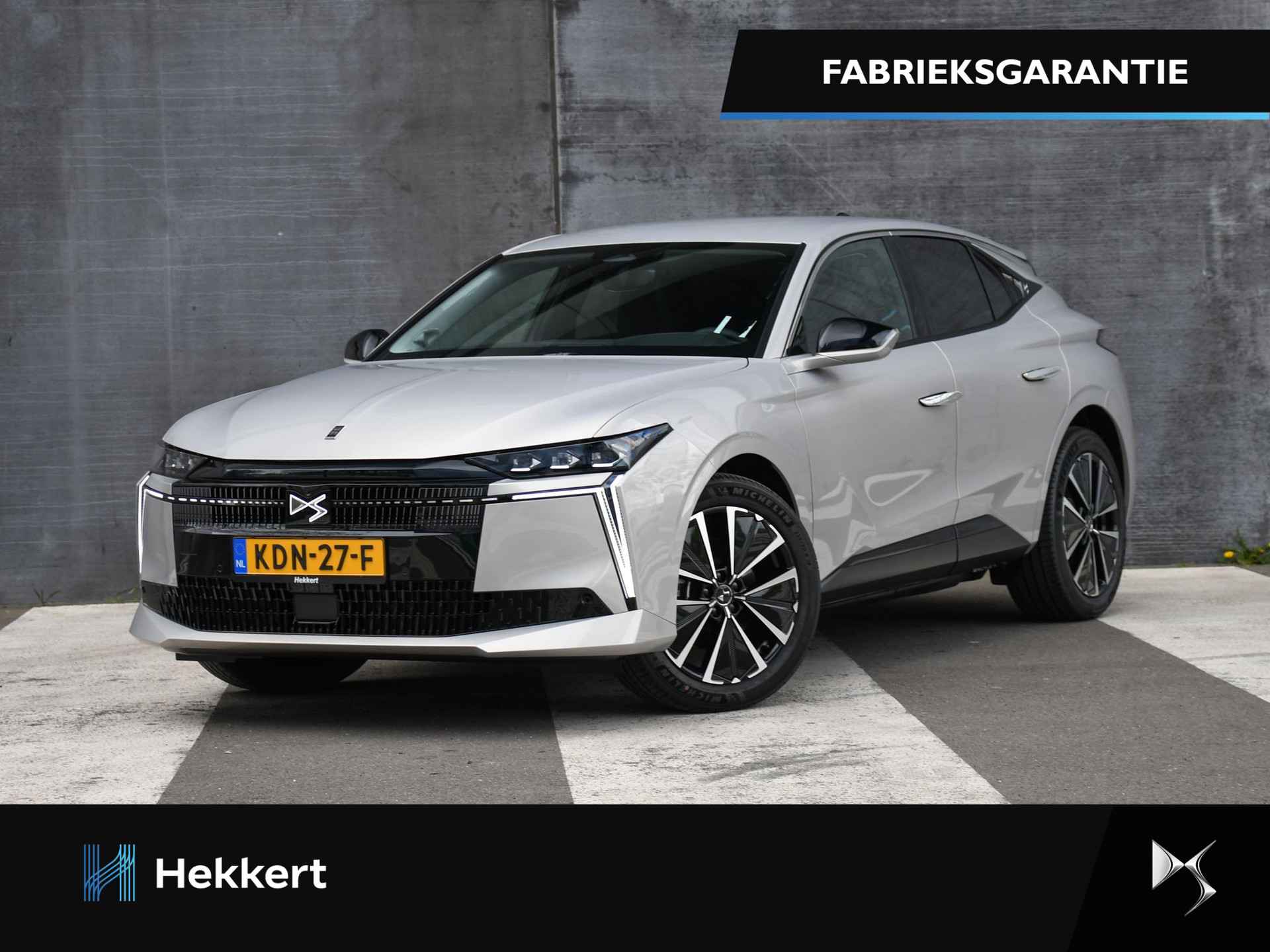 DS DS 4 E-Tense Etoile Absolute Comfort Pack 58.3Kwh 214pk