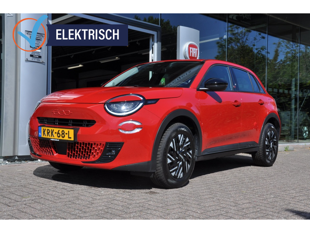 Fiat 600e RED 54 kWh Rosso