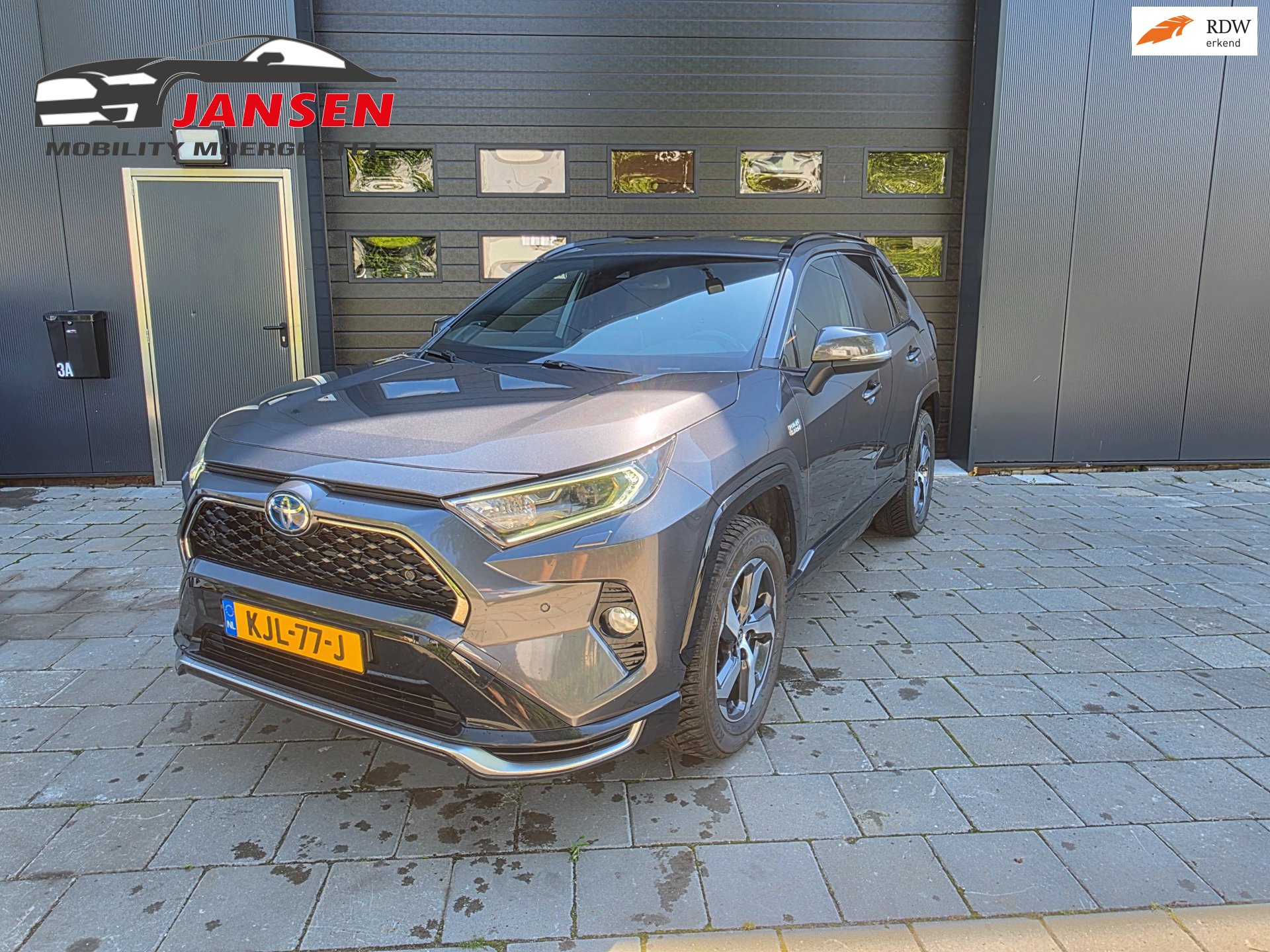 Toyota RAV4 2.5 Plug-in Hybrid AWD Business | ACC | Trekhaak | Camera | Clima | Carplay
