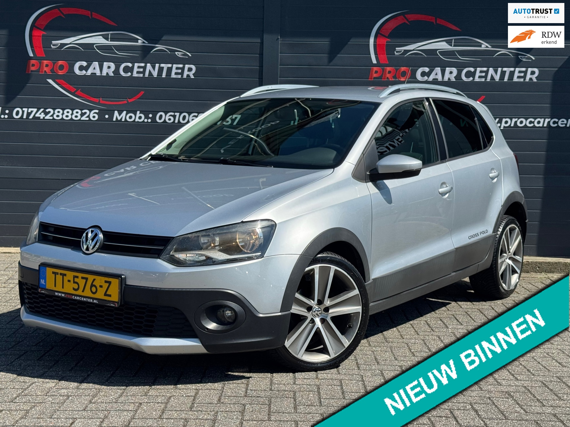 Volkswagen Polo 1.2-12V BlueMotion Comfortline AIRCO | STOEL.VER | CARPLAY | CAM | EL.RAMEN | LMV | APK