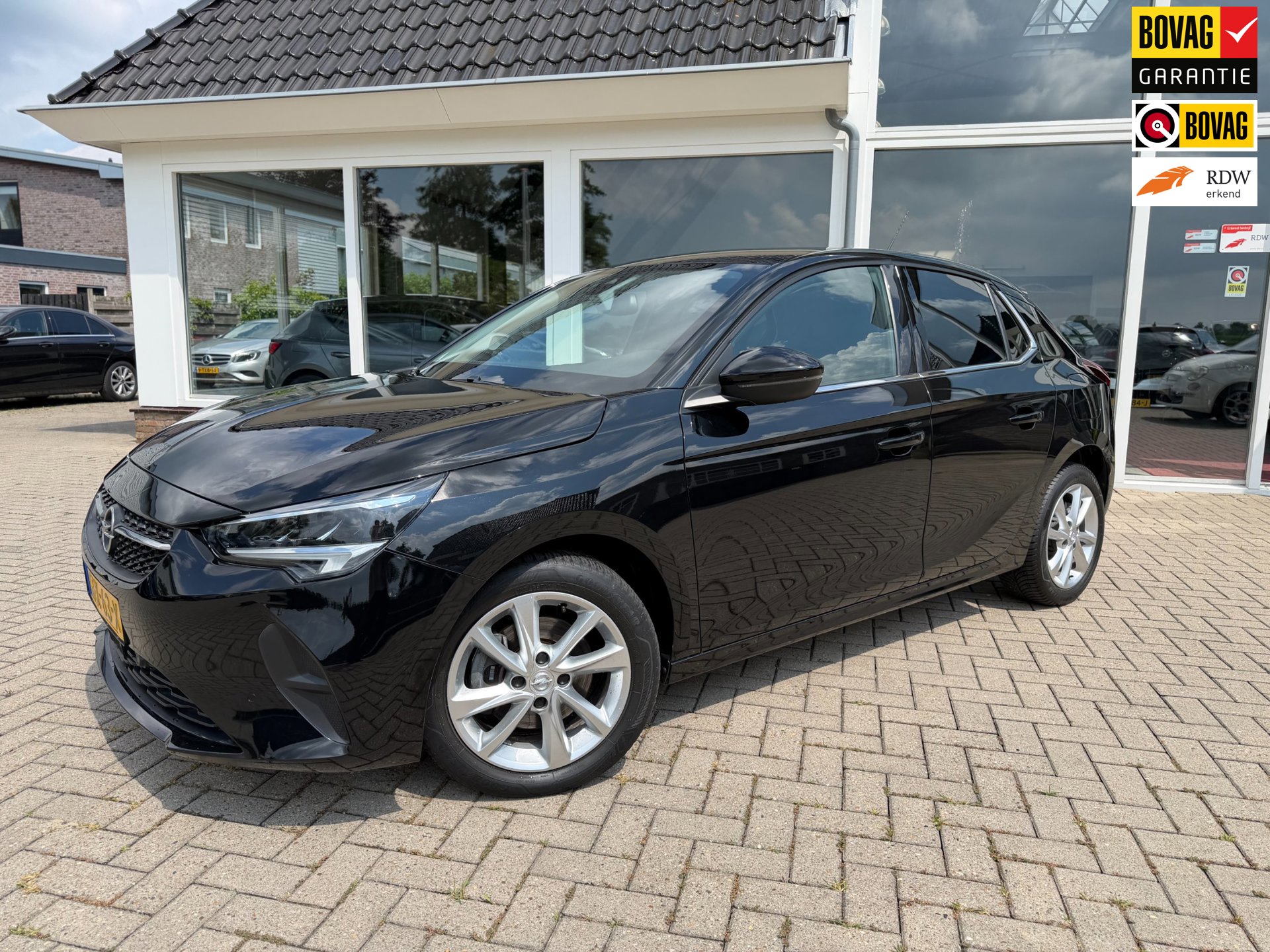 Opel CORSA Opel CORSA 1.2 Ultimate Elegance/ Carplay/ Camera/ OH compleet