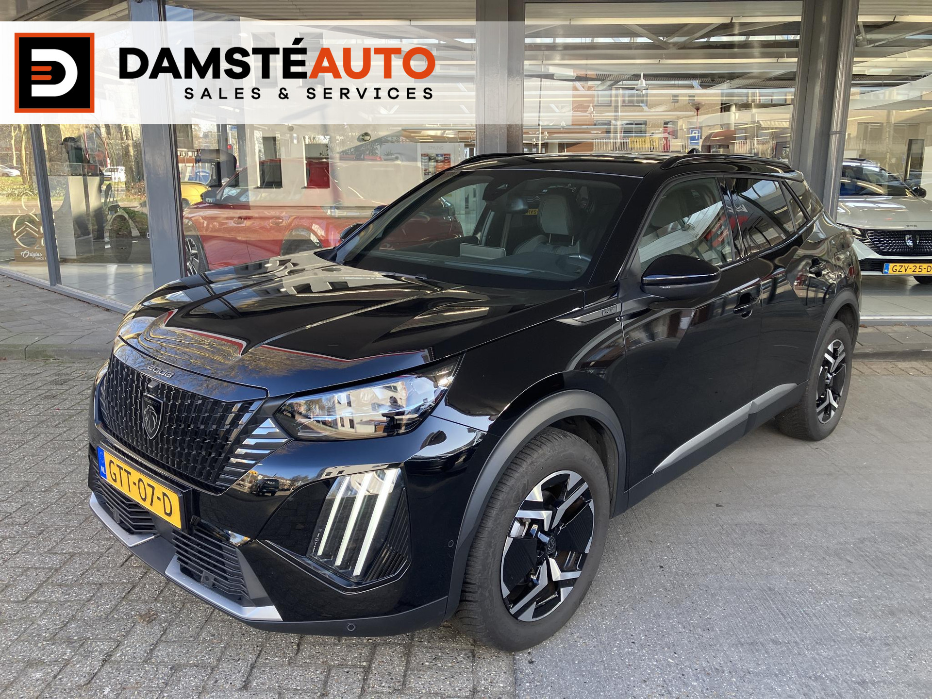 Peugeot 2008 1.2 Hybrid 145 GT | Pan.dak | Winterpack