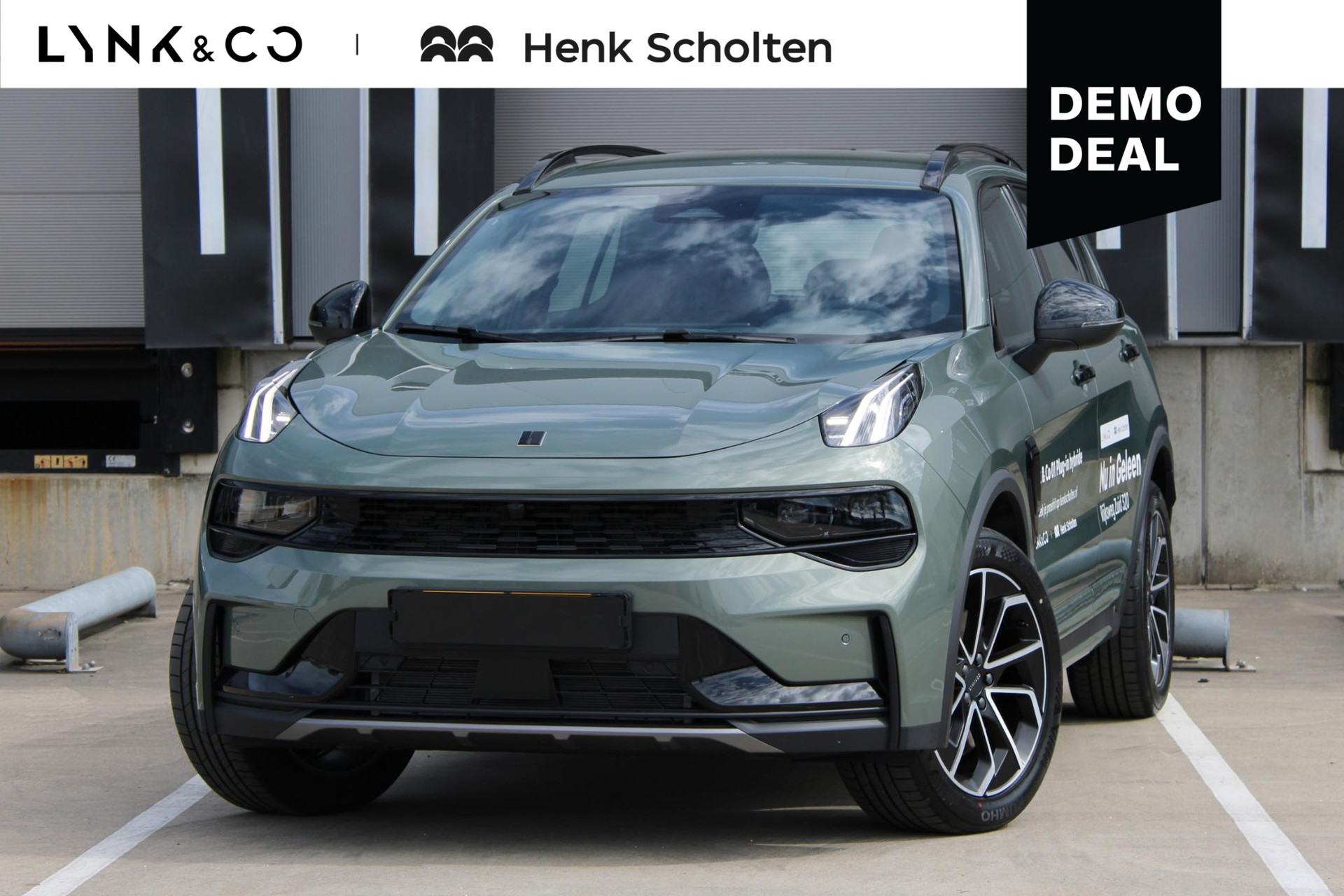 Lynk & Co 01 Core |