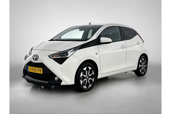 1.0 VVT-i x-joy Automaat