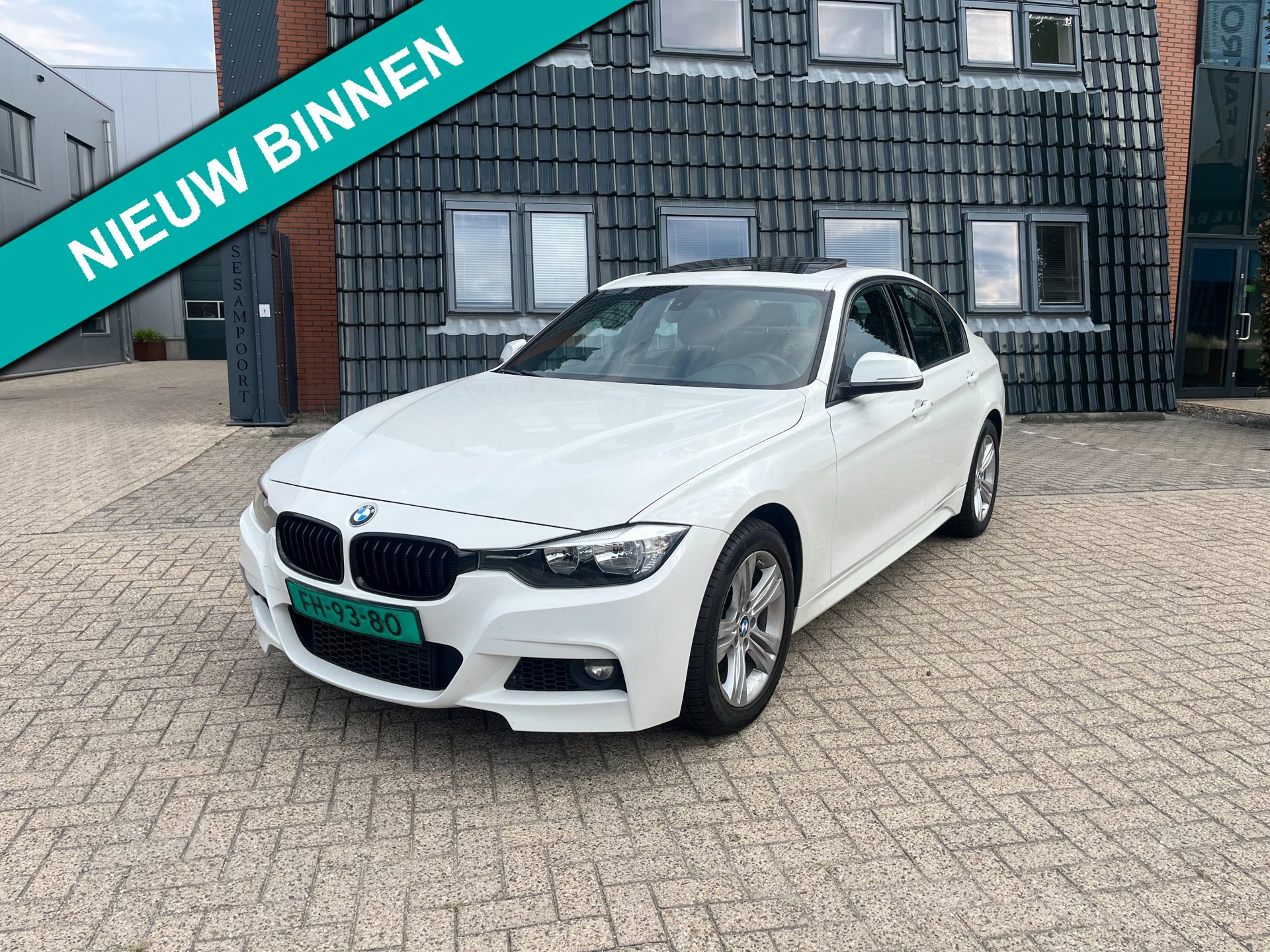 BMW 3-serie 328i m sport BJ 2016