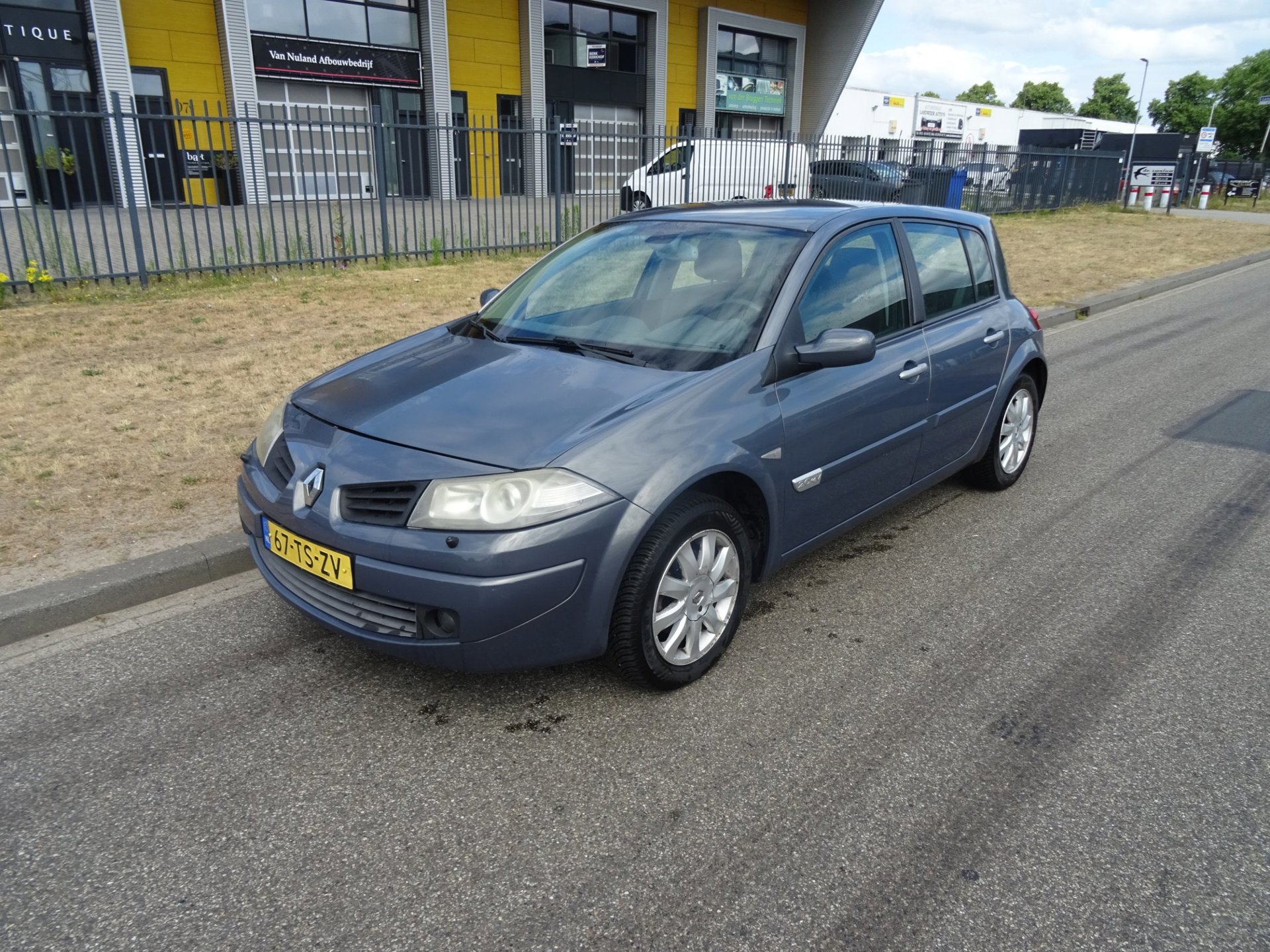 2.0-16V Tech Line automaat
