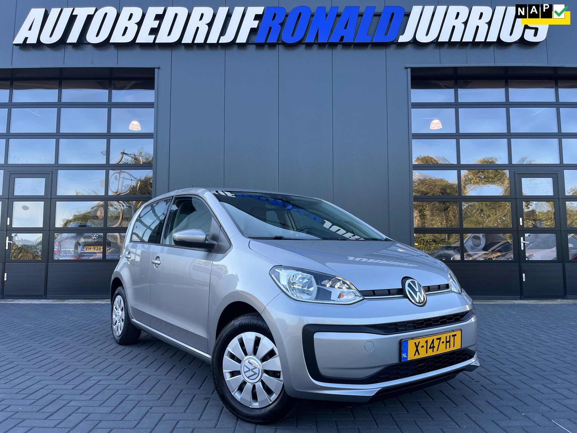 Volkswagen Up! 1.0 NL.Auto/Airco/Elc.Pakket/5Deurs/All season banden /1Ste Eigenaar/Dealer Onderhouden