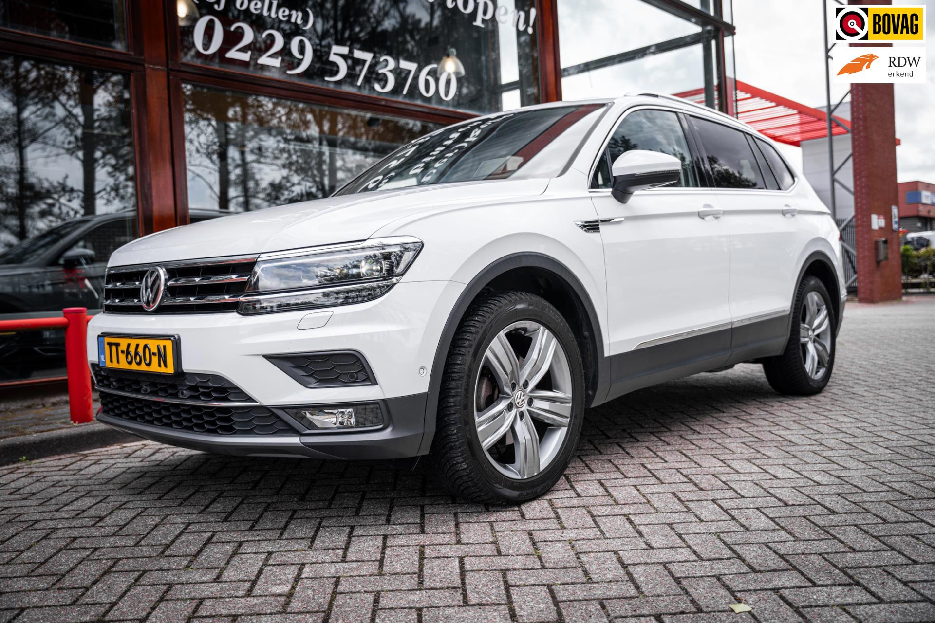 Volkswagen Tiguan Allspace 1.4 TSI Highline 7p | Automaat | Trekhaak | Carplay | Headup Display | Virtual cockpit | Leder | Memory