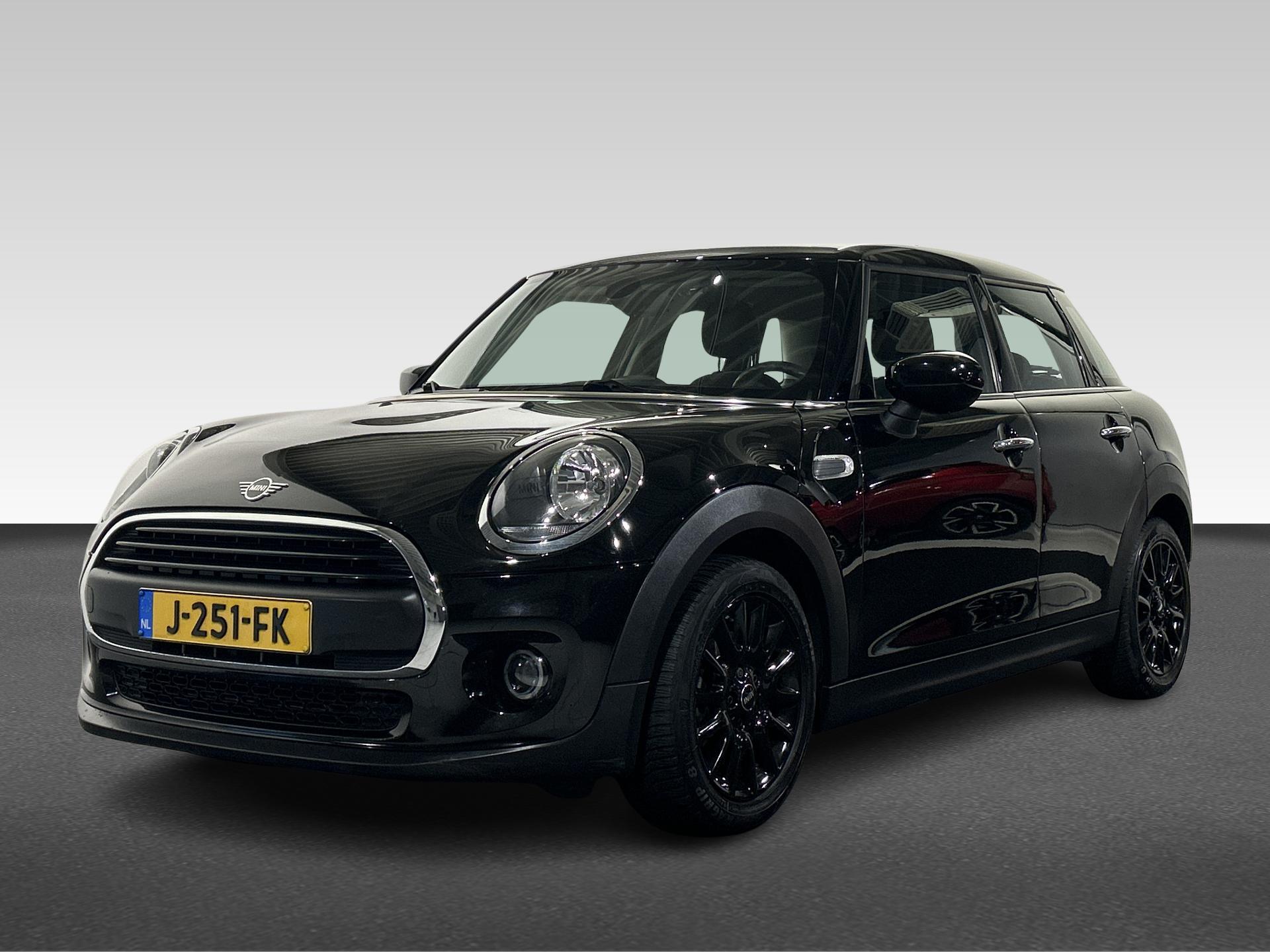 Mini 5-Deurs (f55) 1.5 One Business Edition