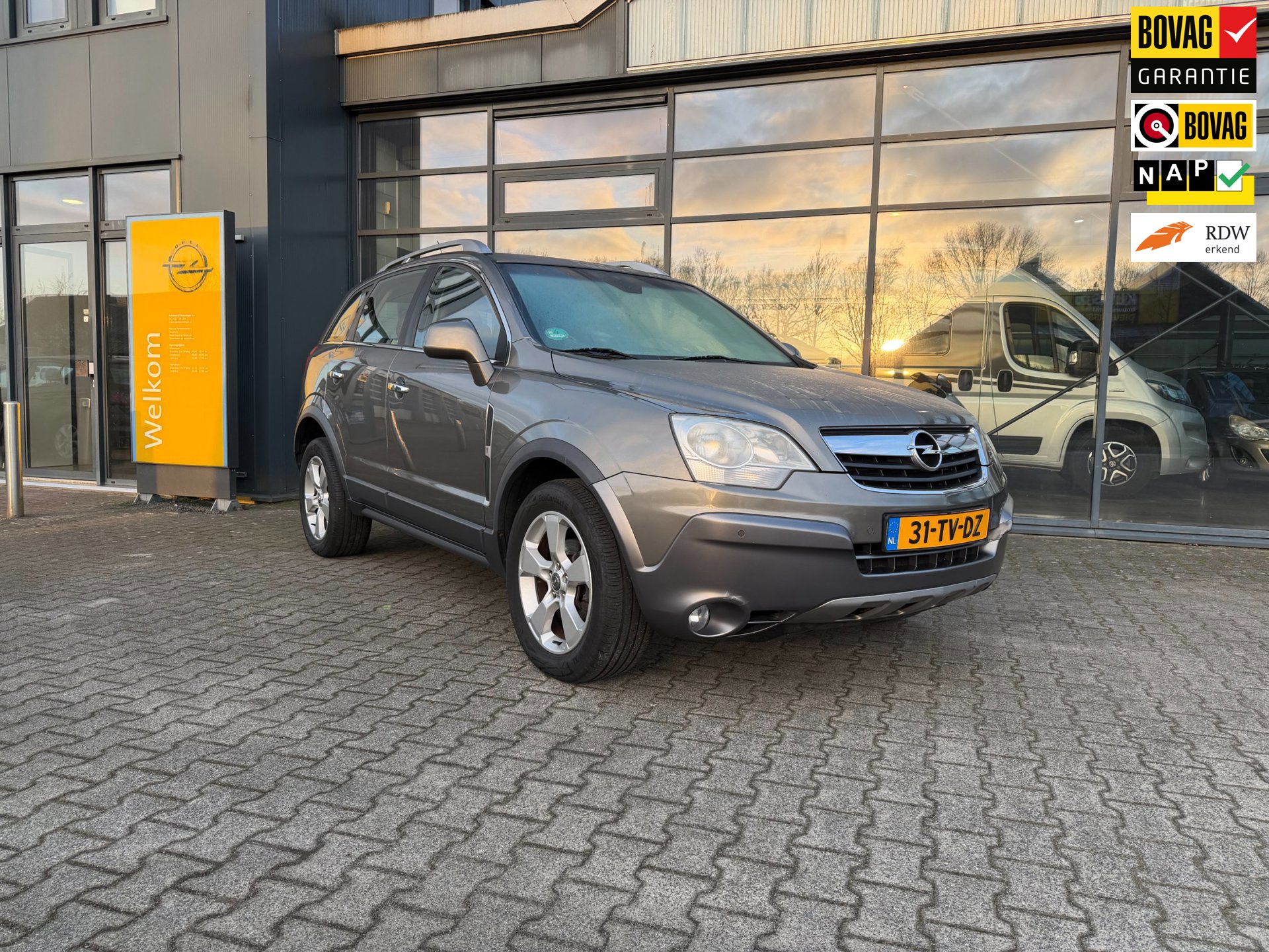 Opel Antara 2.0 CDTi Cosmo Navigatie achteruit rij camera Aantoonbaar 30duizend kilometer minder gelopen
