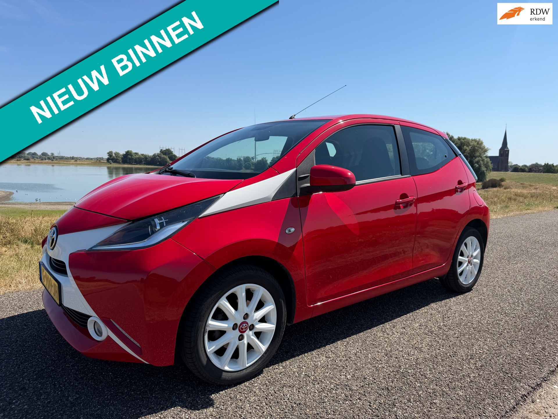 Toyota Aygo 1.0 VVT-i x Airco , Stoelverwarming, Cruise