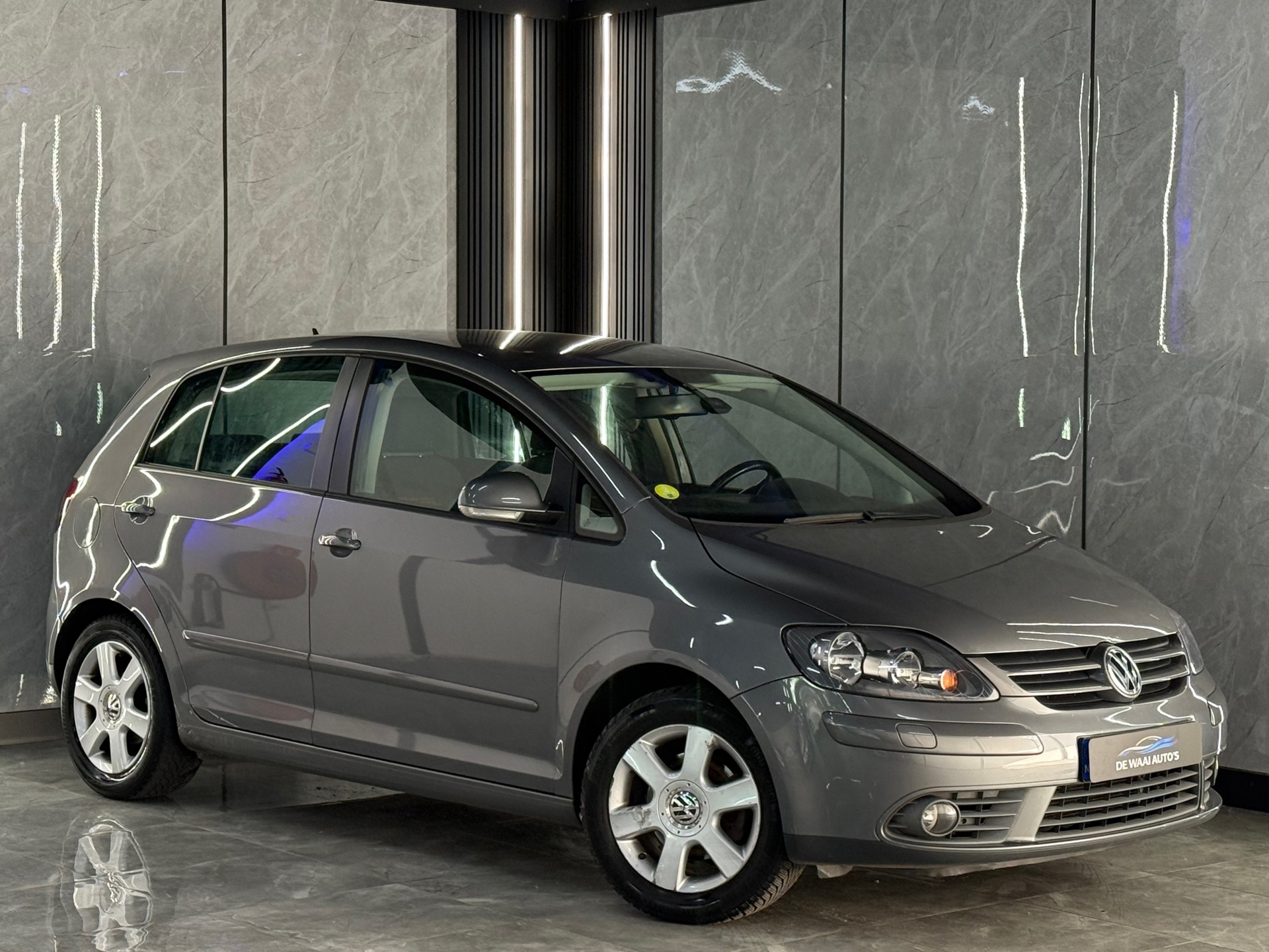 Volkswagen Golf Plus 1.6 FSI GOAL | Automaat | Stoelverw | Cruise | Trekhaak | Boekjes