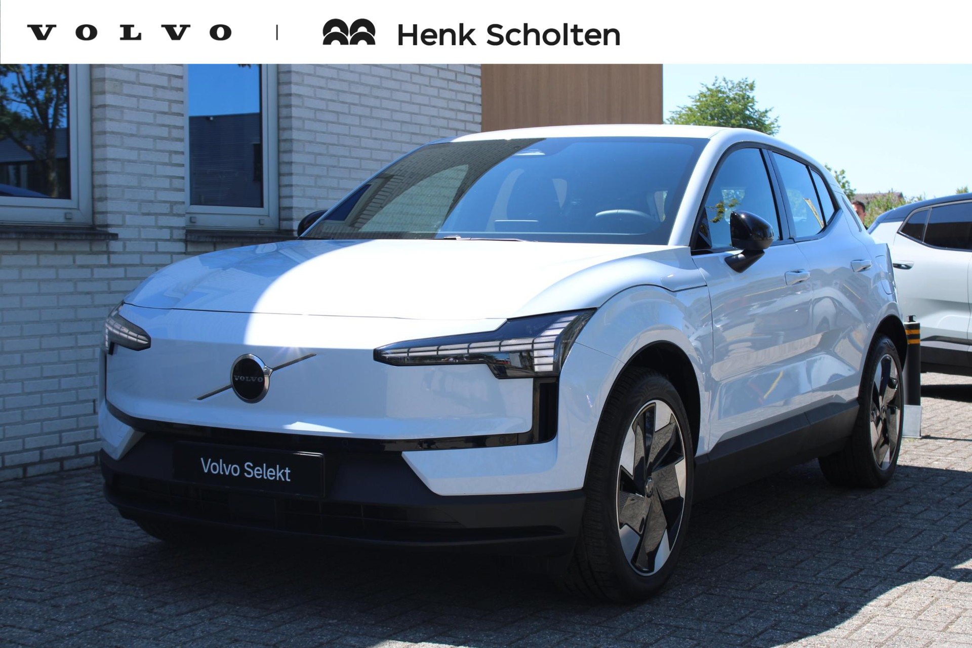 Volvo EX30 Single Motor Extended Range Plus 69 kWh