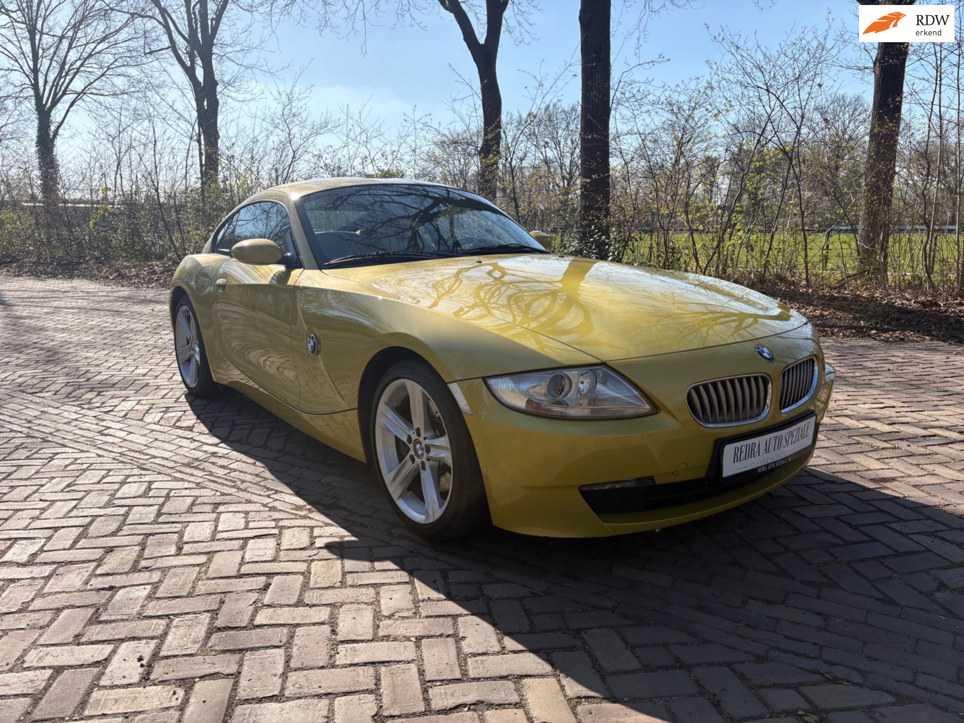 BMW Z4 Coupé 3.0si, Phoenixgelb , individueel leer New England, Bicolor, unieke uitvoering in topkwaliteit