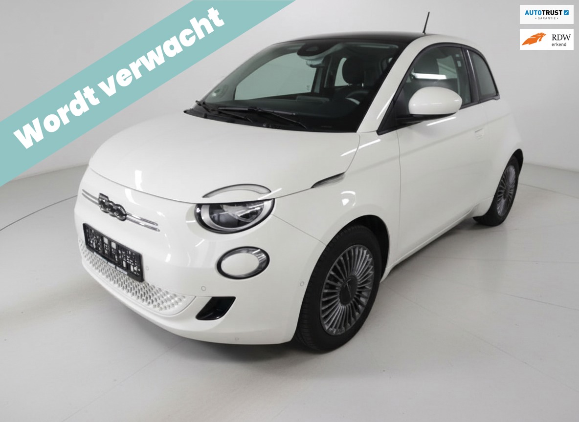 Fiat 500 Urban 42 kWh|Automaat|Navi|UConnect|360 Camera|Stoelverwarming|Dodehoek