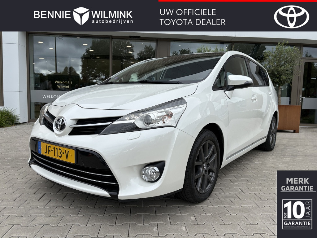 Toyota Verso 1.8 VVT-i Executive 7persoons | Panoramadak | Trekhaak