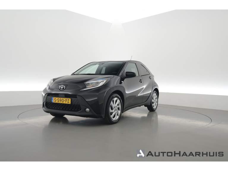 Toyota Toyota Aygo X 1.0 VVT-i MT first