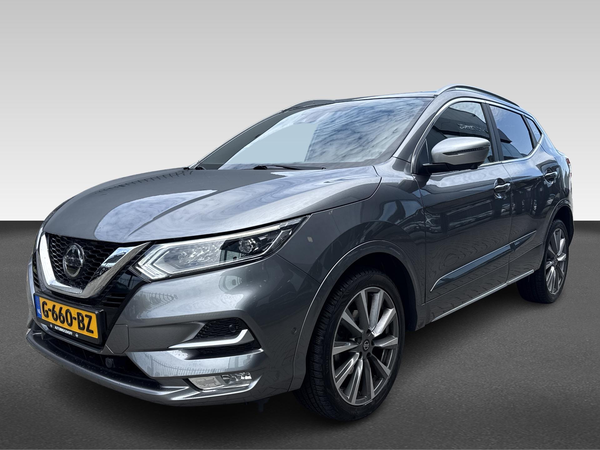 Nissan QASHQAI 1.3 DIG-T Tekna +