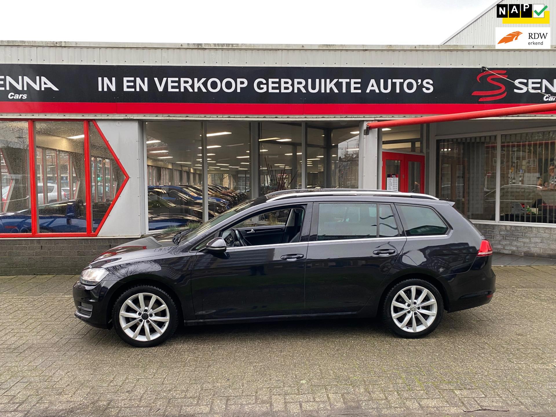 Volkswagen Golf Variant 7 1.2 TSI Highline - Pano - Navi - Xenon - Leer