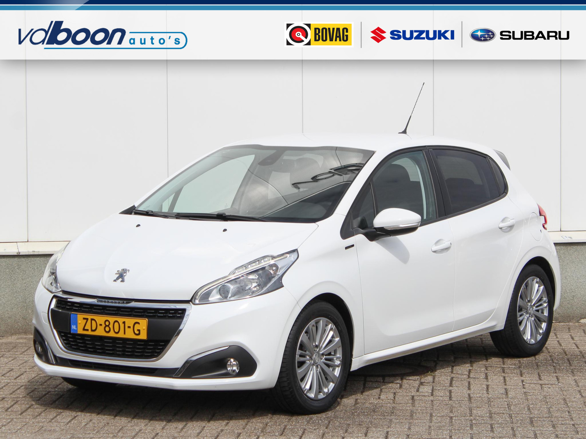 Peugeot 208 1.2 PureTech Signature