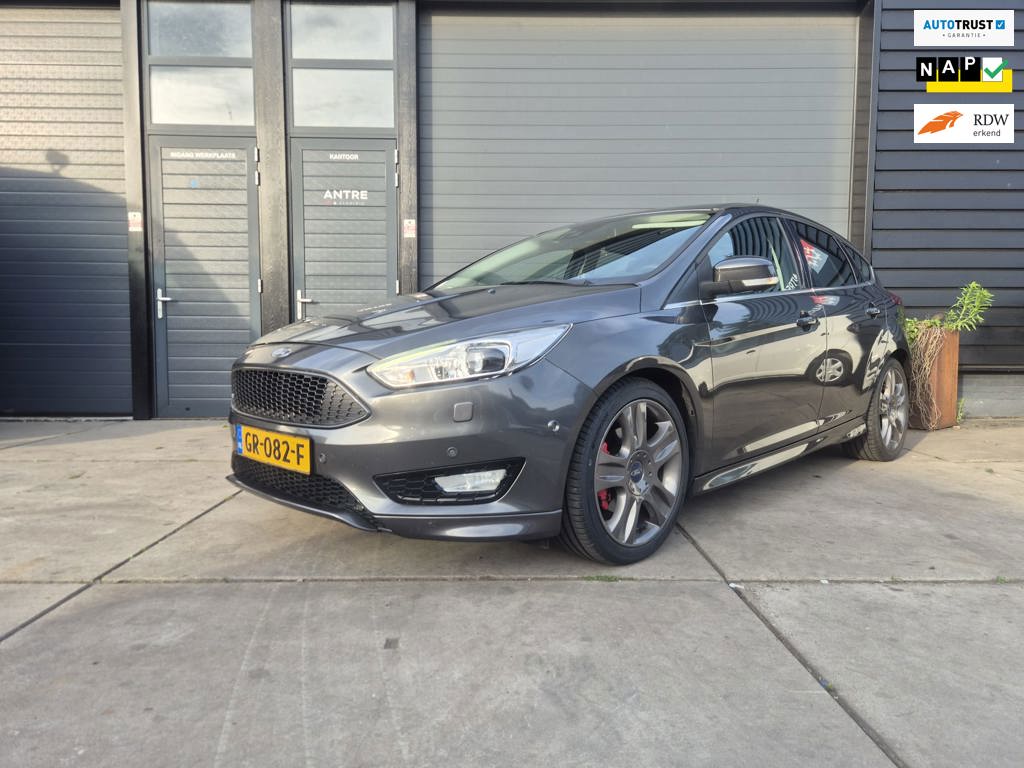 Ford Focus 1.5 Titanium Edition ,NWE Distributie