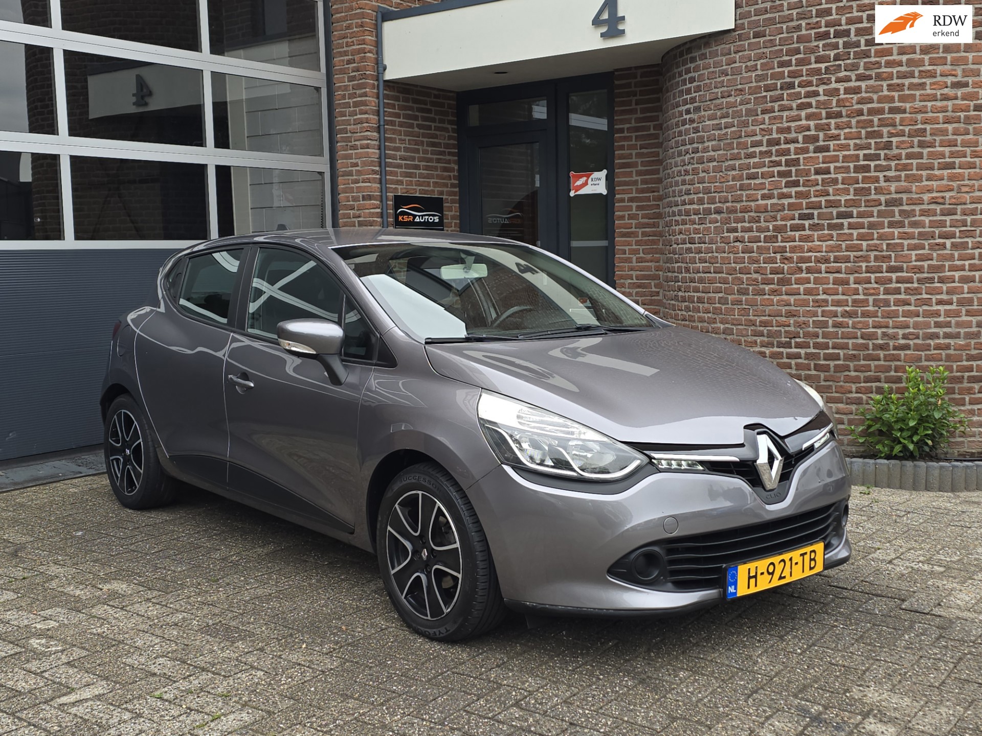 Renault Clio 1.2 16V Apk |Cruise |Navi |Led